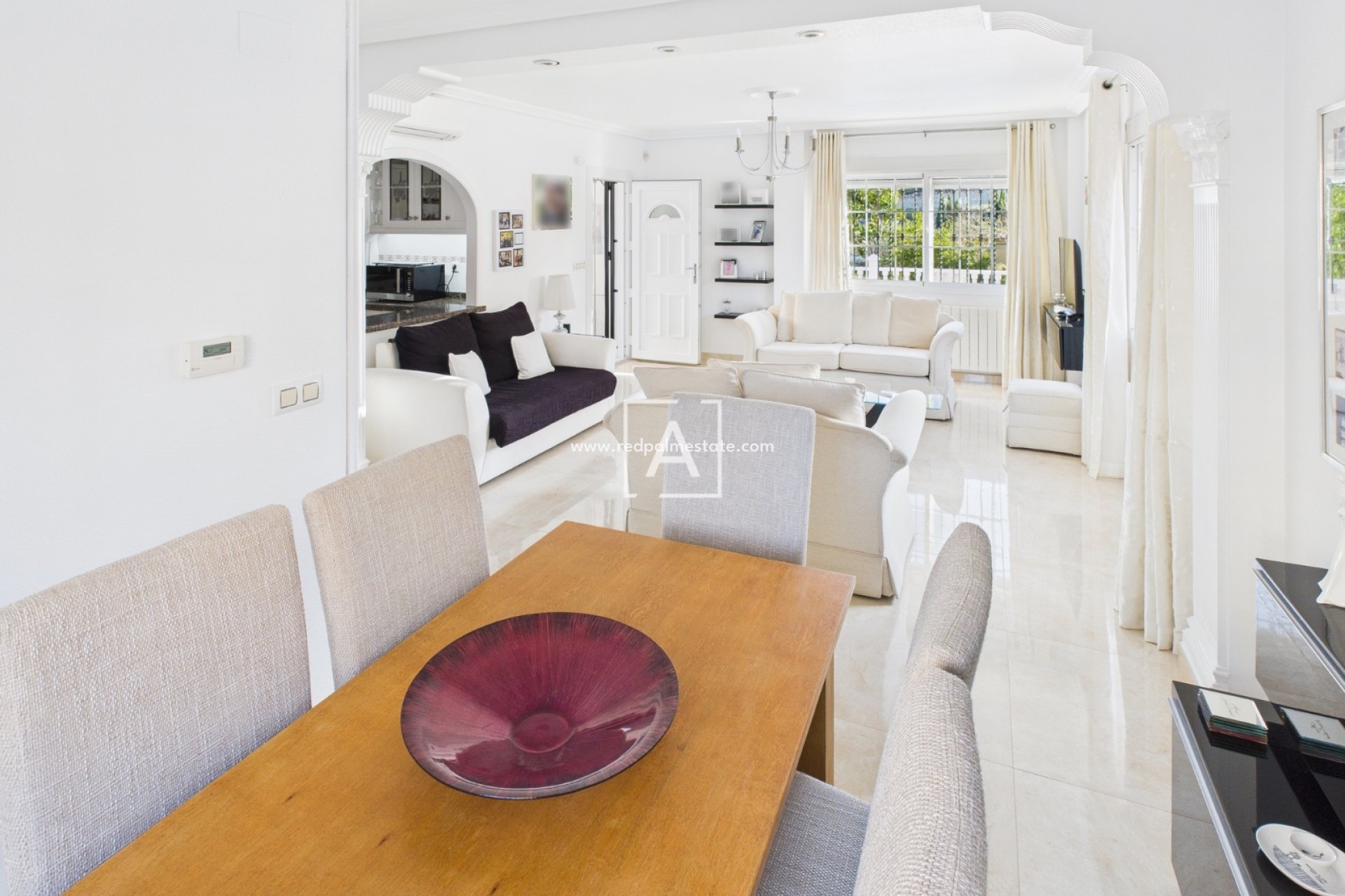 Återförsäljning - Villa -
Pinar de Campoverde