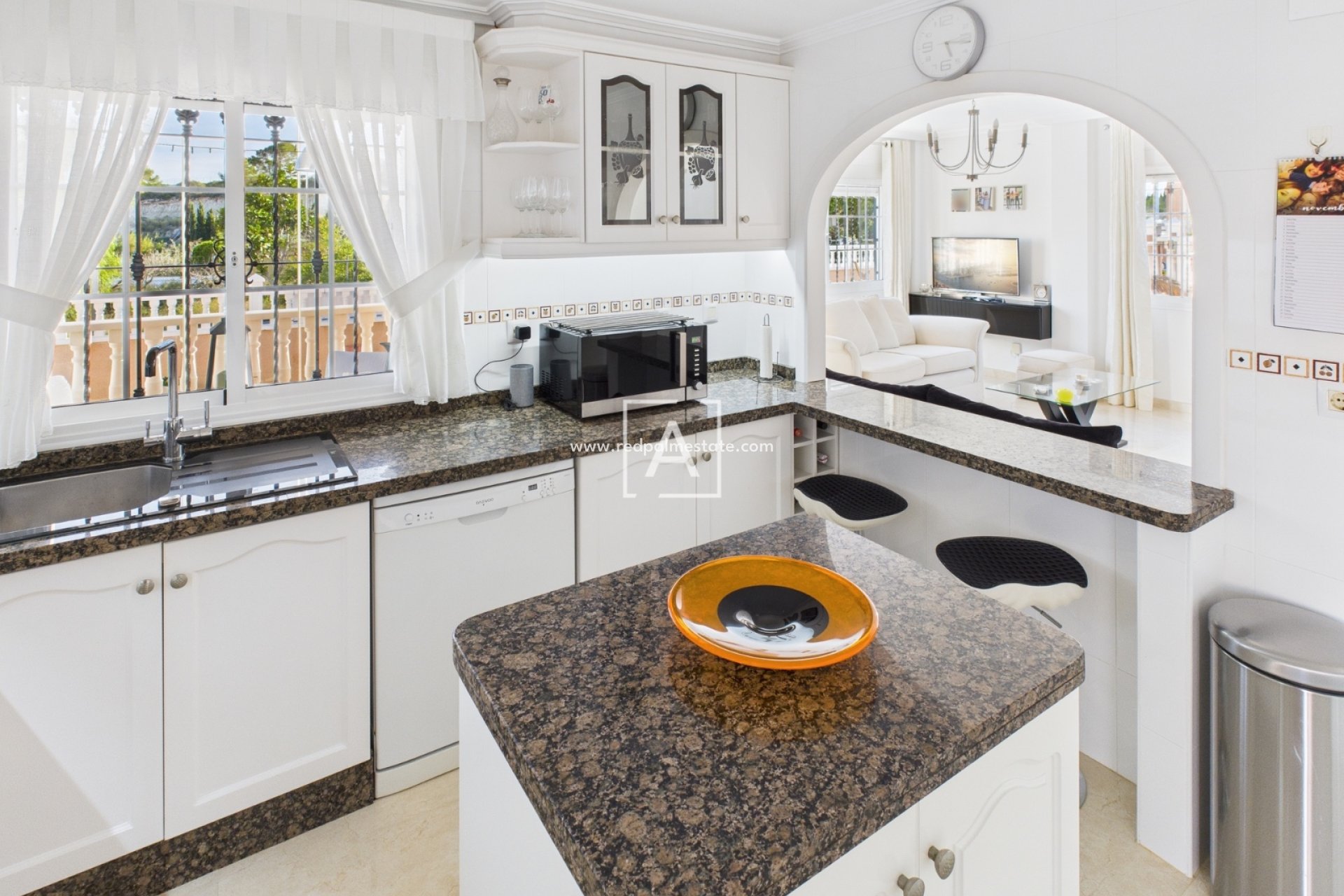 Återförsäljning - Villa -
Pinar de Campoverde