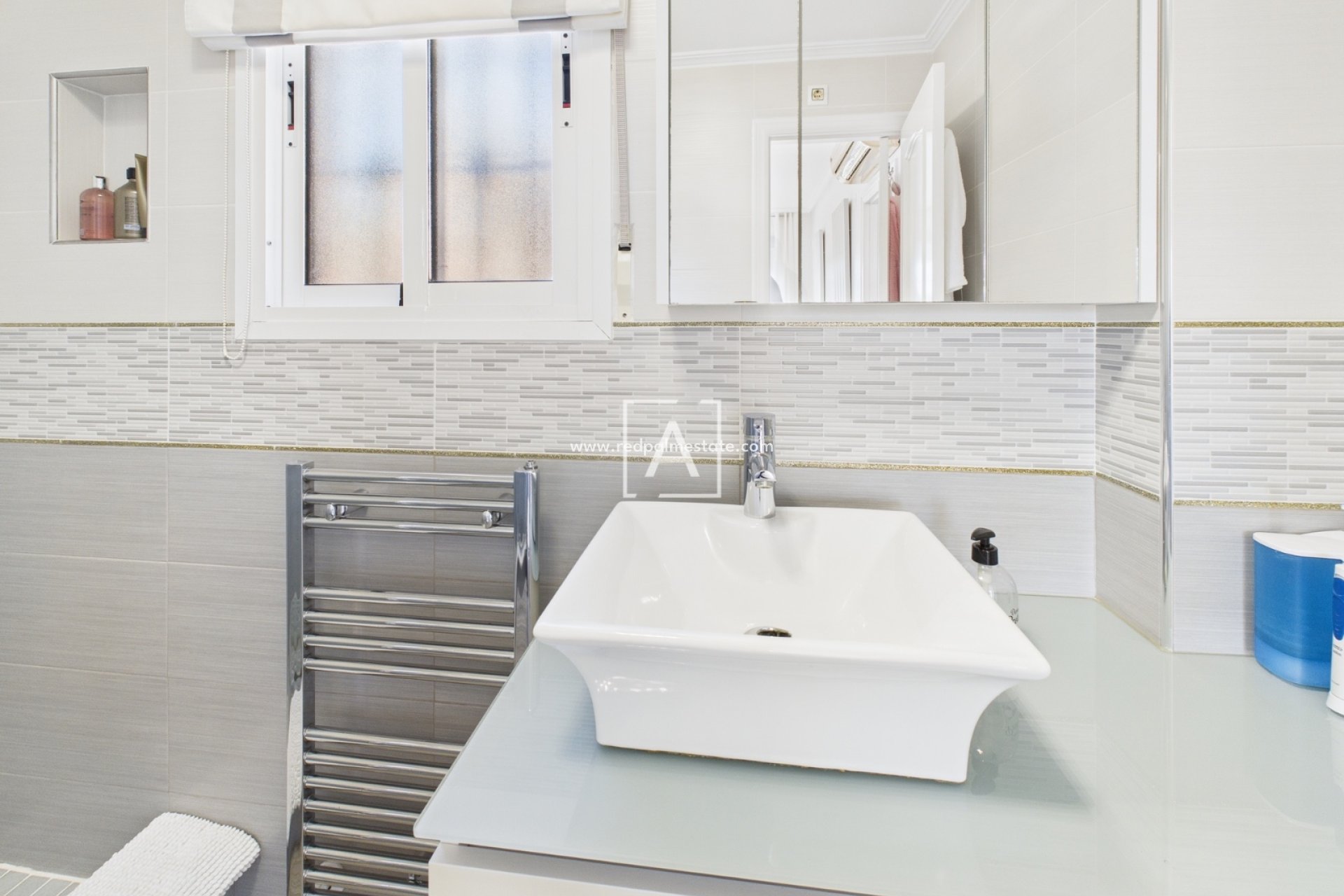 Återförsäljning - Villa -
Pinar de Campoverde