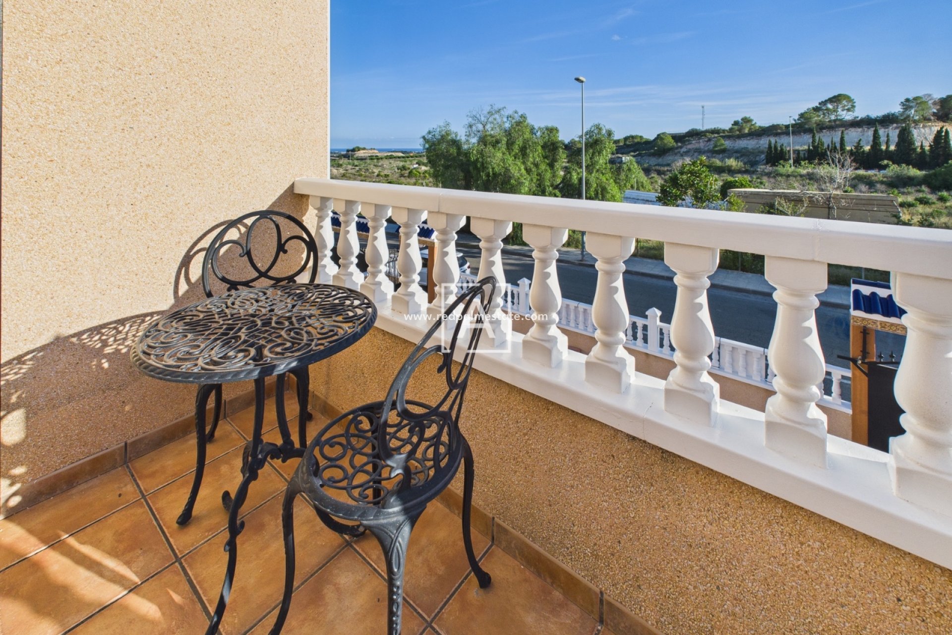 Återförsäljning - Villa -
Pinar de Campoverde