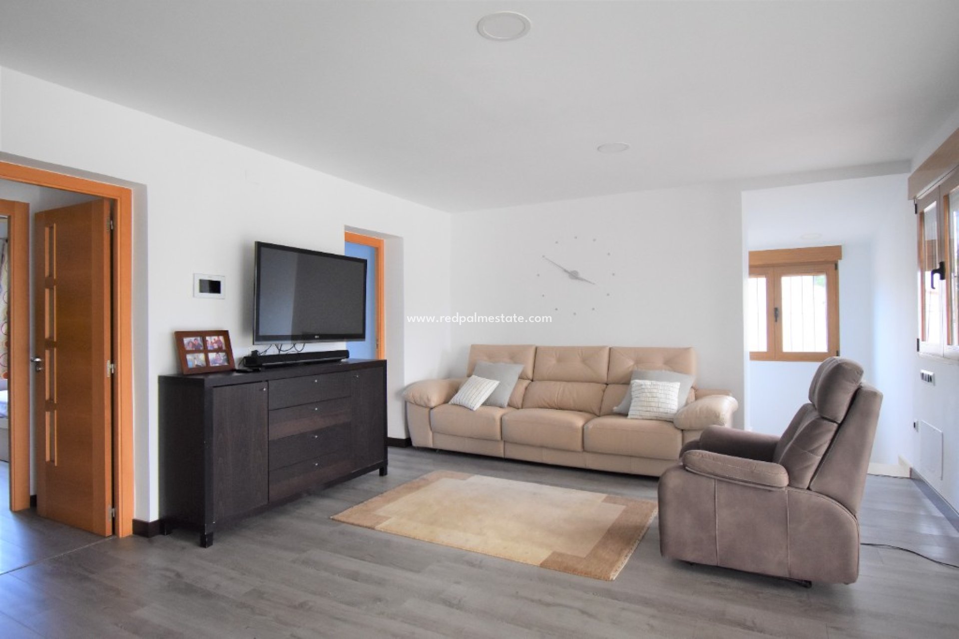 Återförsäljning - Villa -
Pinar de Campoverde