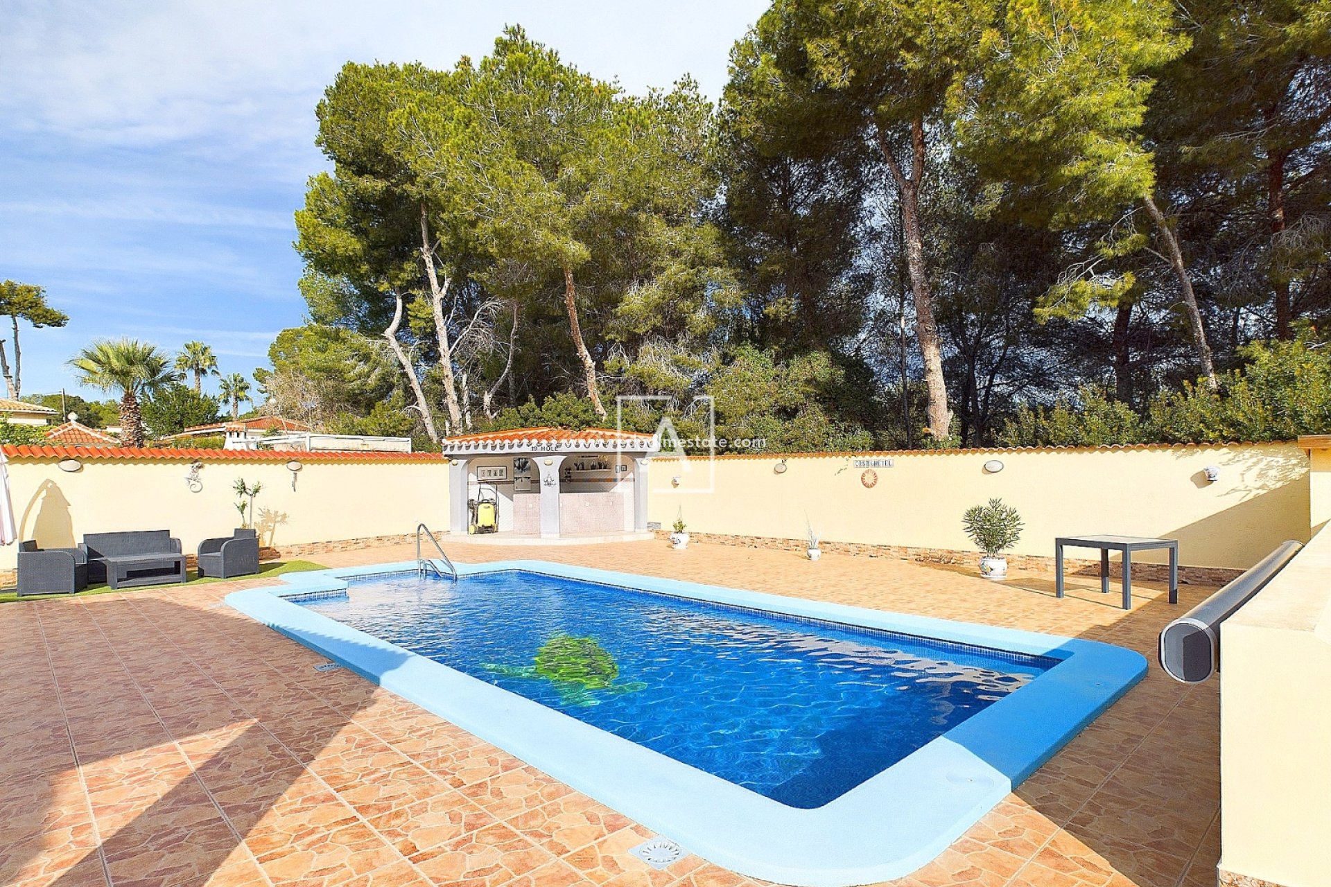 Återförsäljning - Villa -
Pinar de Campoverde