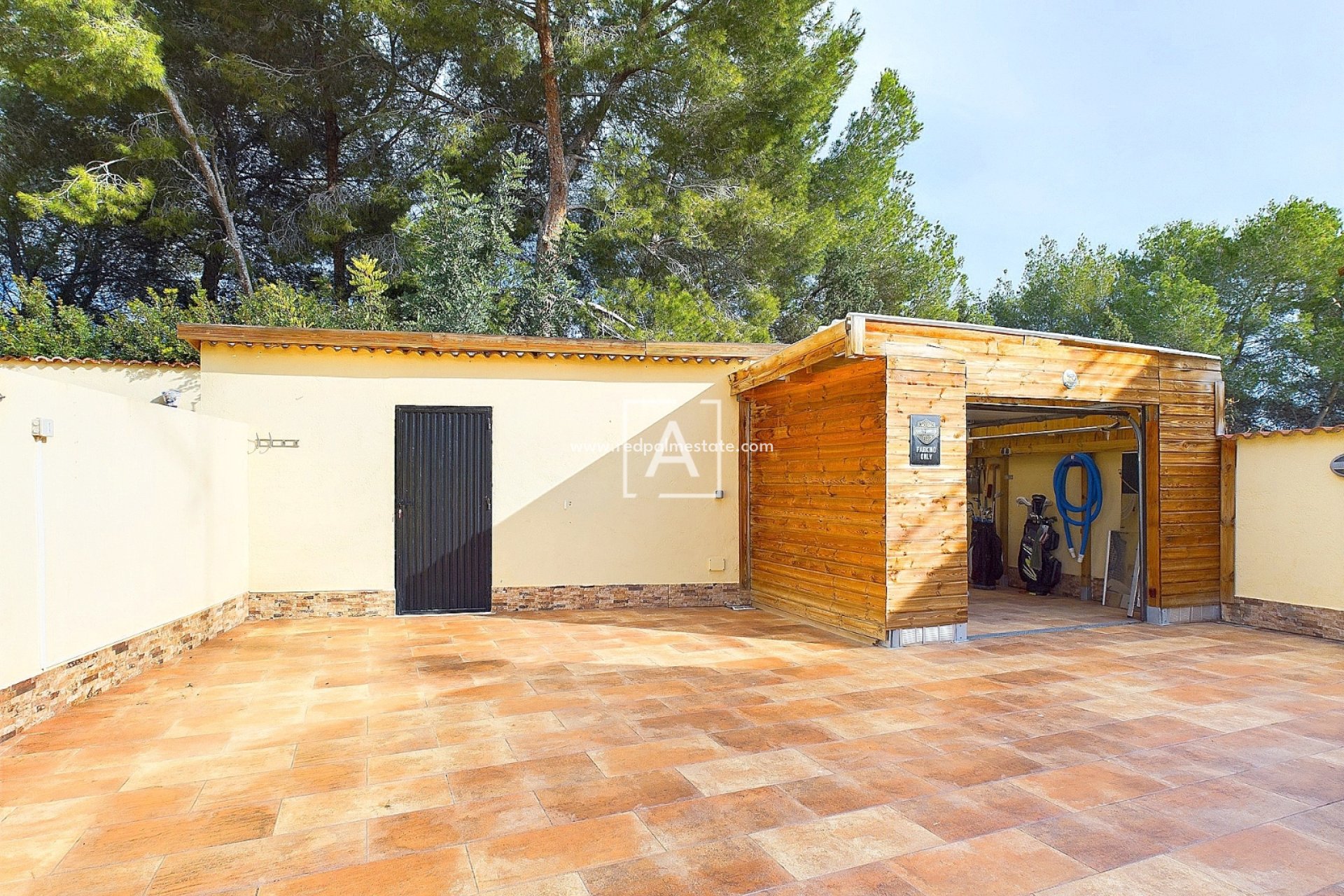 Återförsäljning - Villa -
Pinar de Campoverde