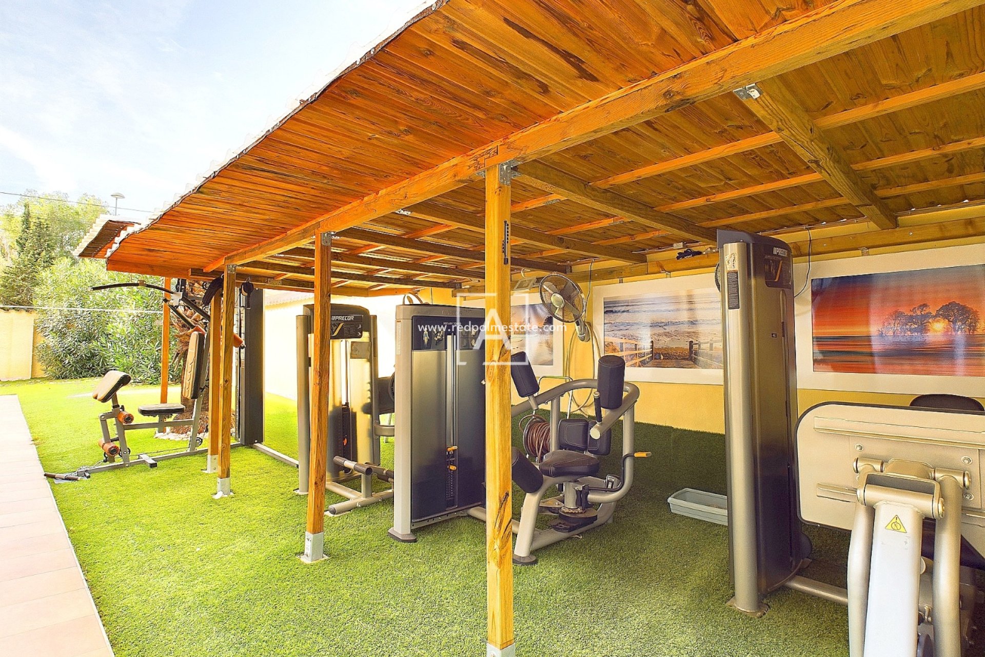 Återförsäljning - Villa -
Pinar de Campoverde