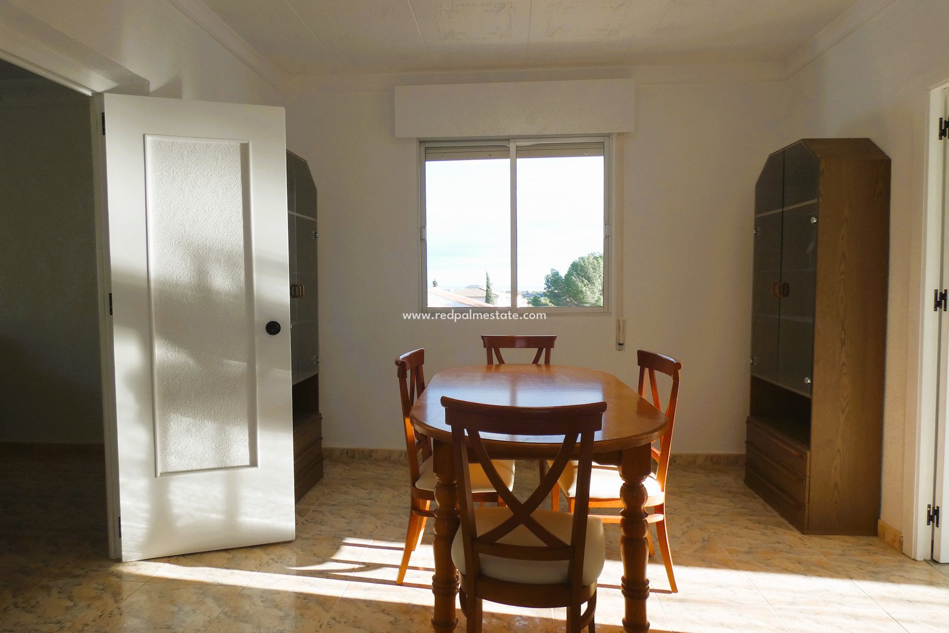 Återförsäljning - Villa -
Pinar de Campoverde