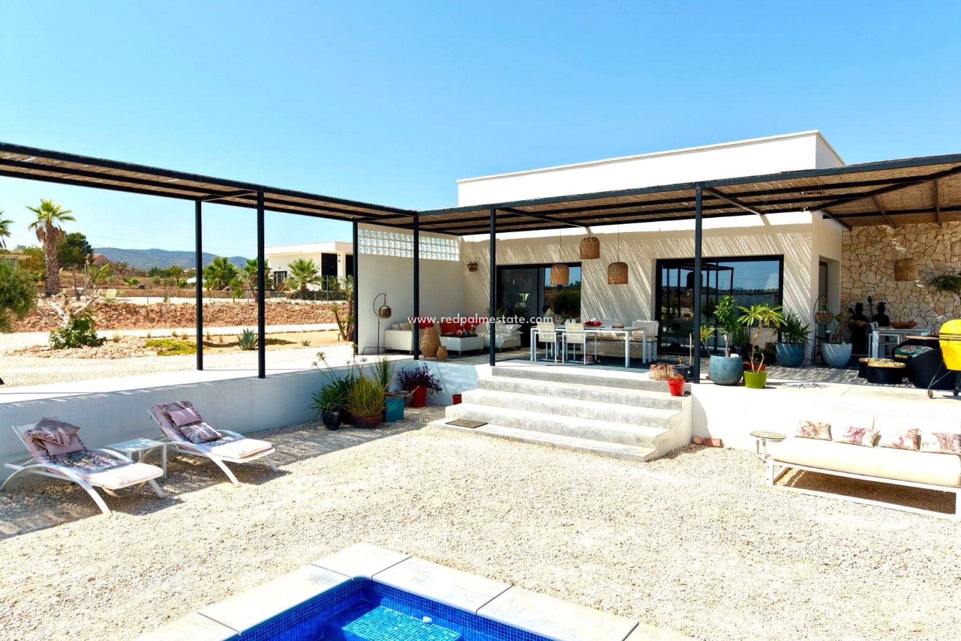 Återförsäljning - Villa -
Pinoso - Inland