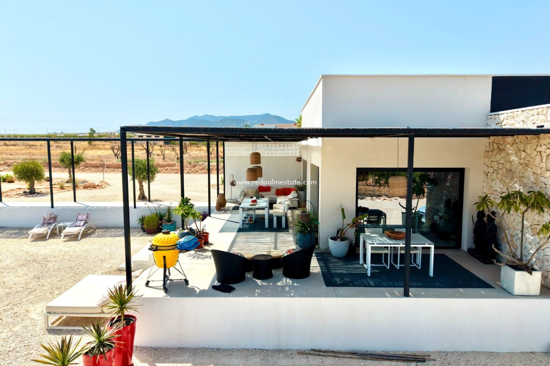 Återförsäljning - Villa -
Pinoso - Inland