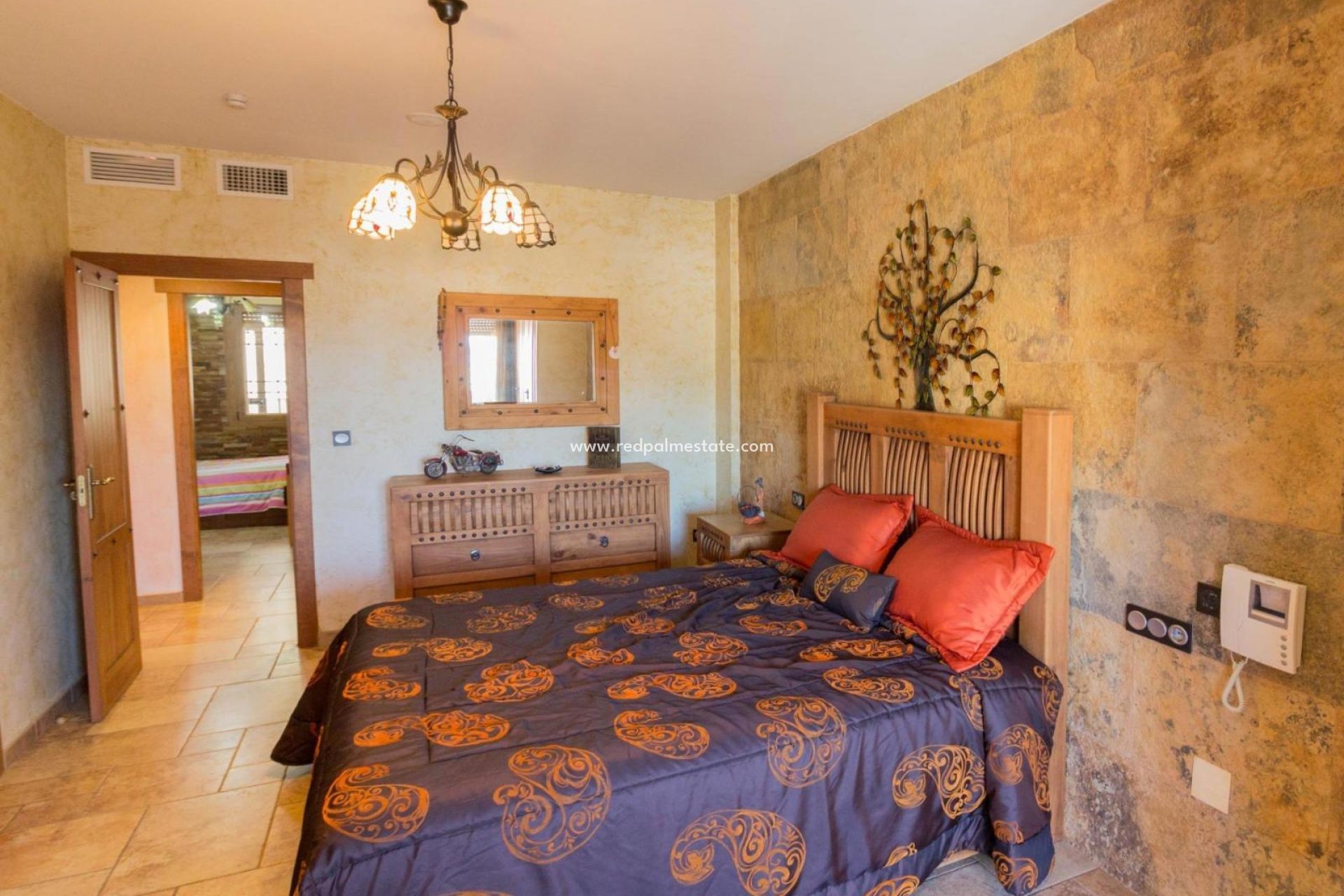 Återförsäljning - Villa -
Redován - Comunidad Valenciana