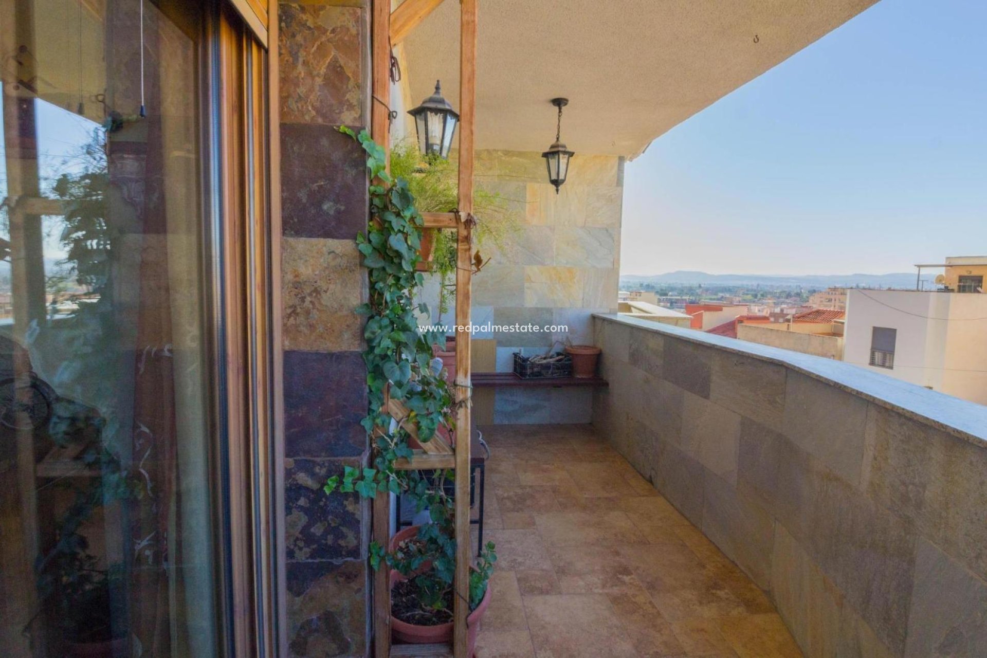 Återförsäljning - Villa -
Redován - Comunidad Valenciana