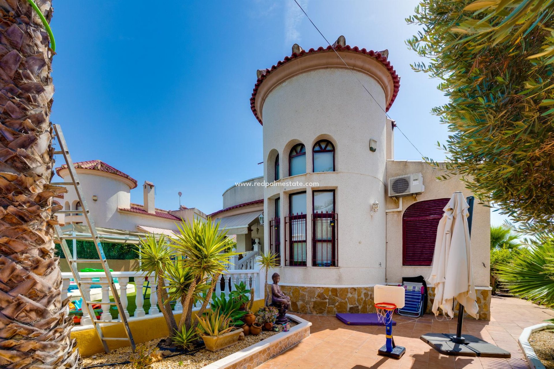 Återförsäljning - Villa -
San Fulgencio - La Marina