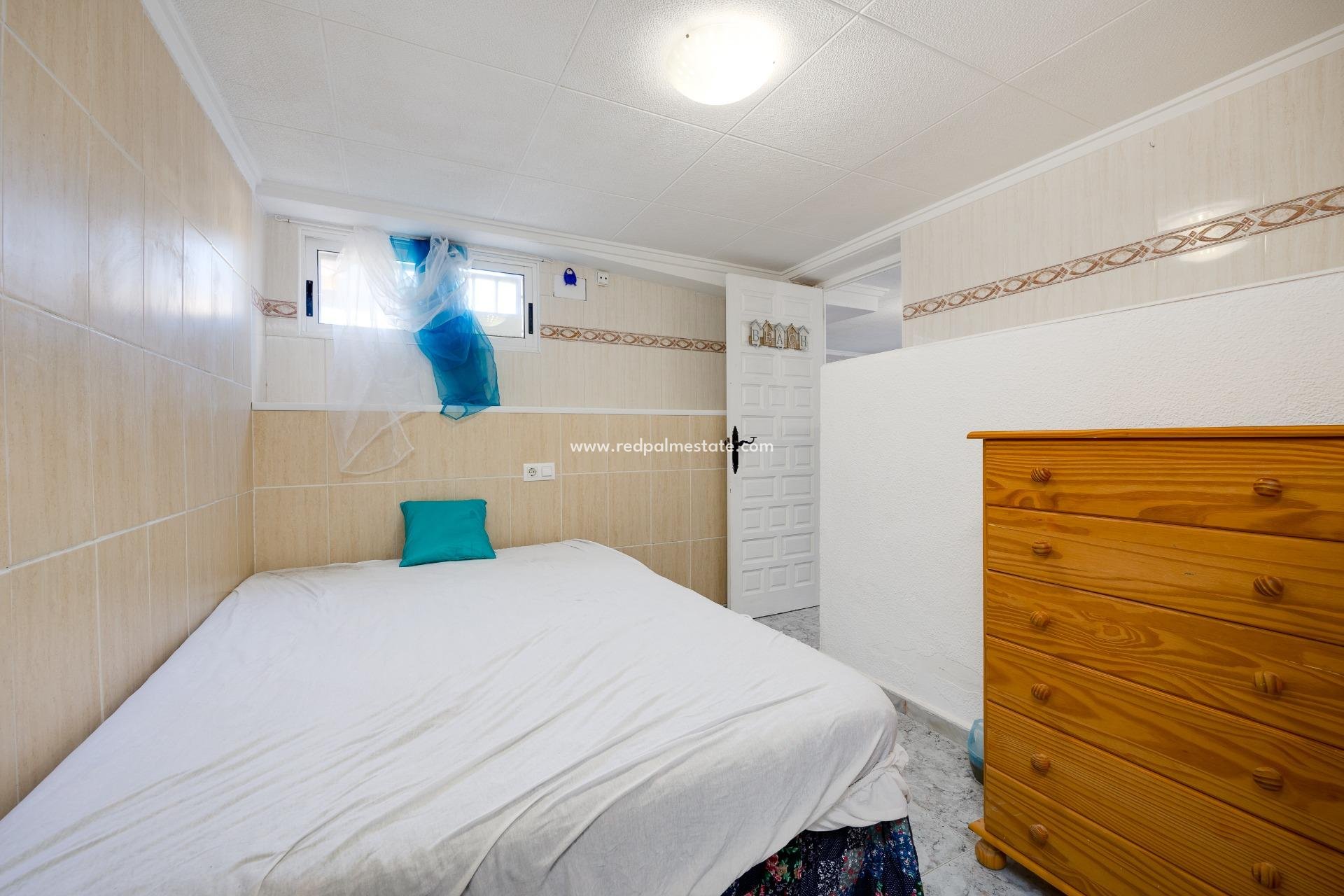 Återförsäljning - Villa -
San Fulgencio - La Marina