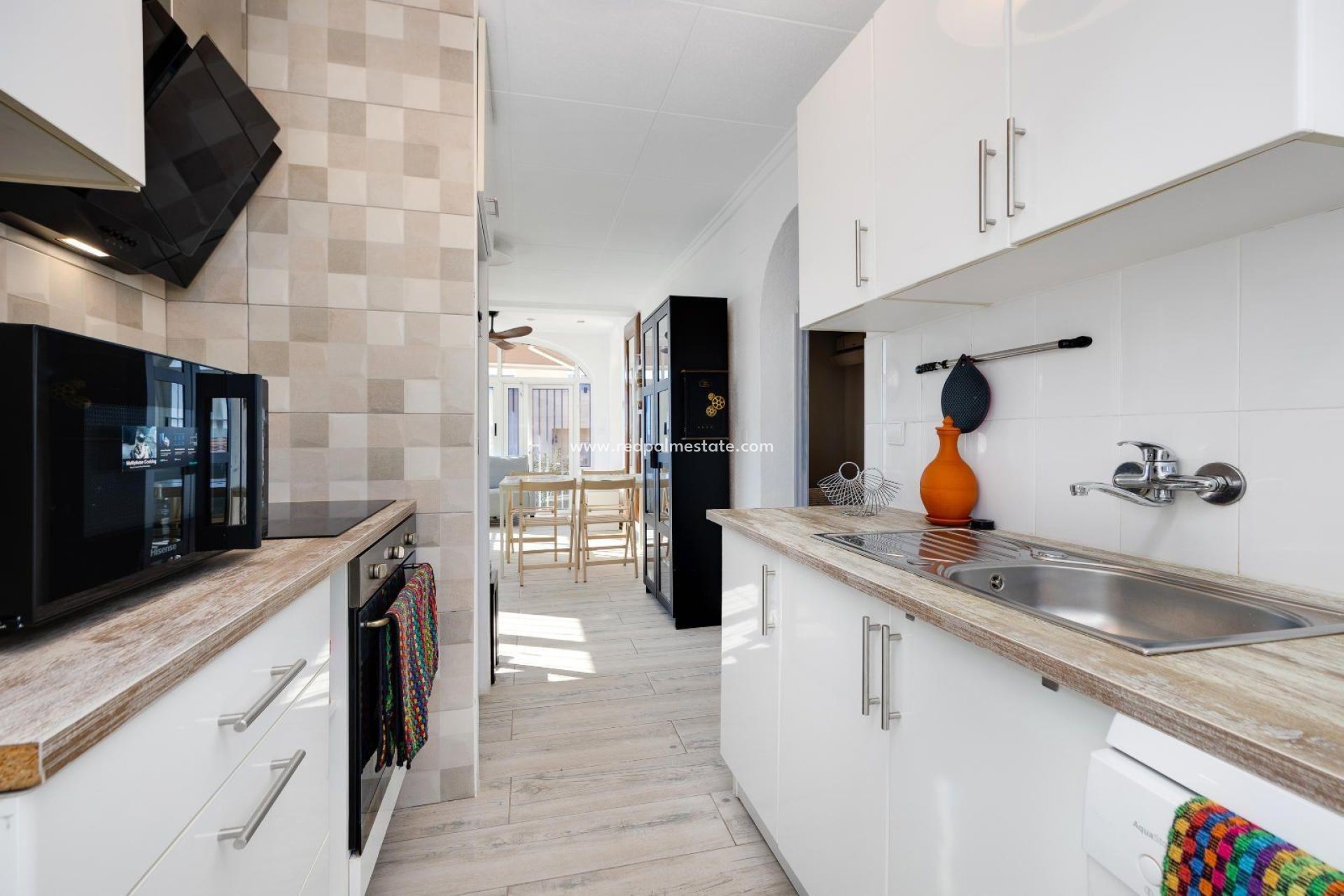 Återförsäljning - Villa -
San Fulgencio - La Marina