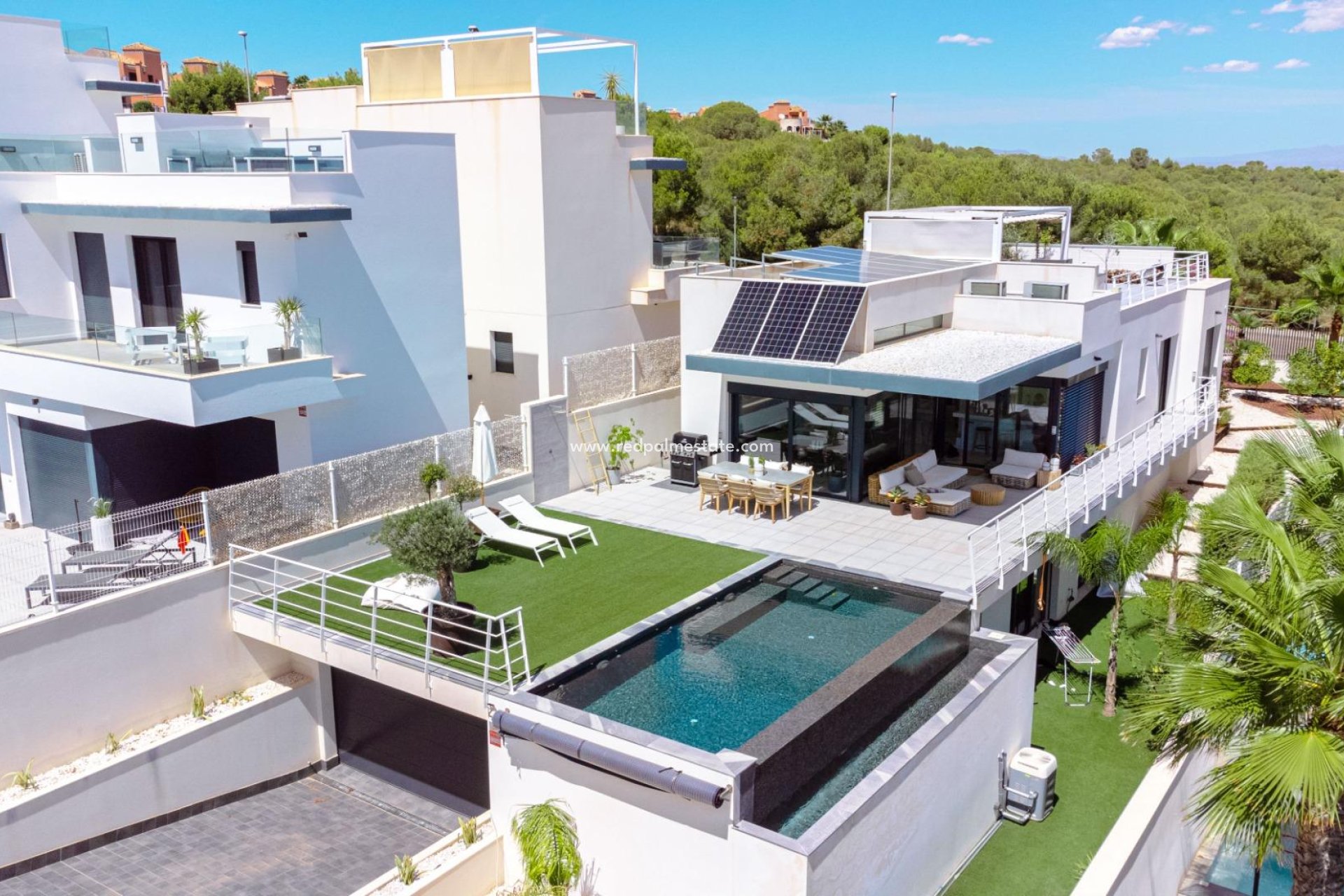 Återförsäljning - Villa -
San Miguel de Salinas - Bellavista