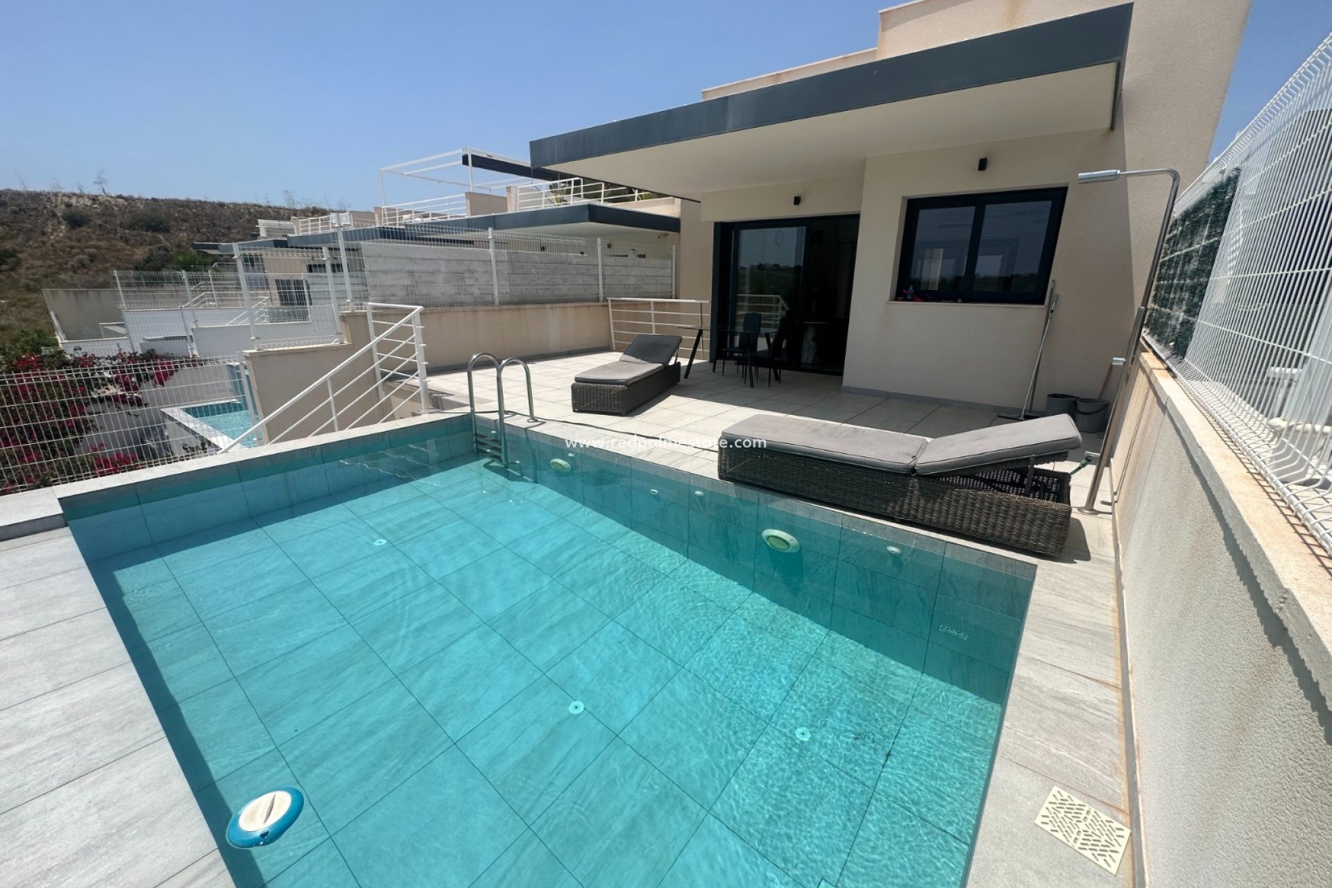 Återförsäljning - Villa -
San Miguel de Salinas - Inland