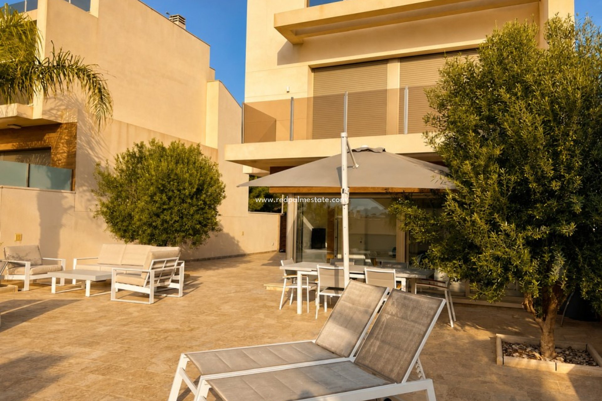 Återförsäljning - Villa -
San Miguel de Salinas - Inland