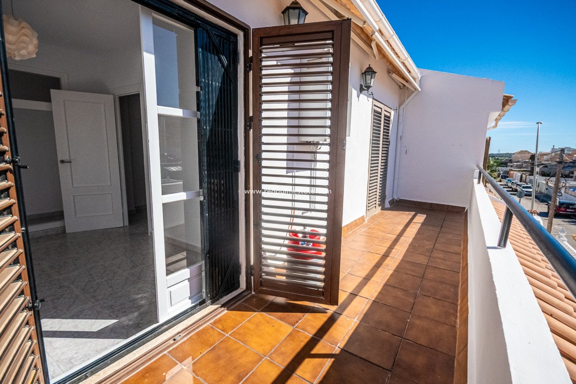 Återförsäljning - Villa -
San Miguel de Salinas - Inland
