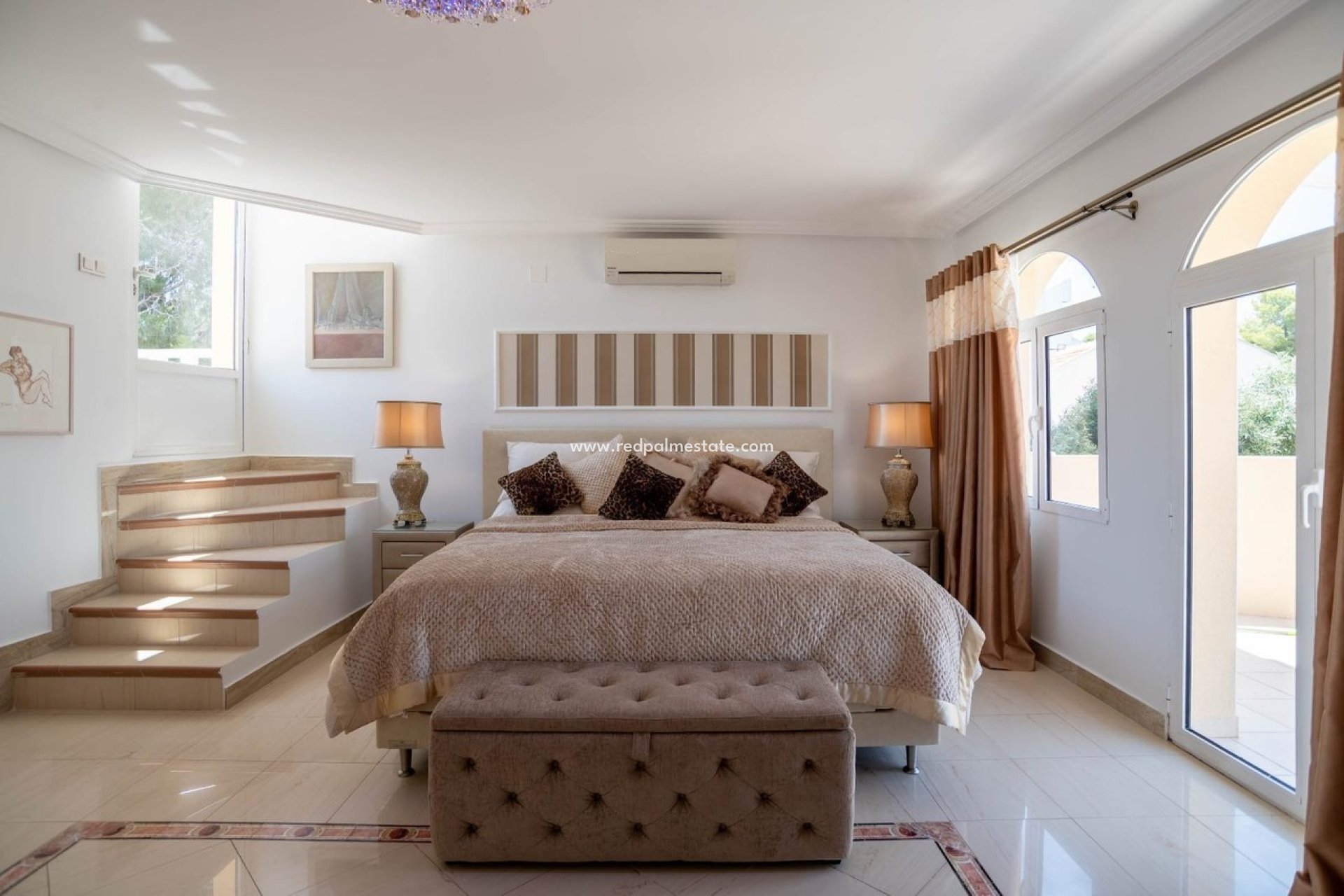 Återförsäljning - Villa -
San Miguel de Salinas - Inland