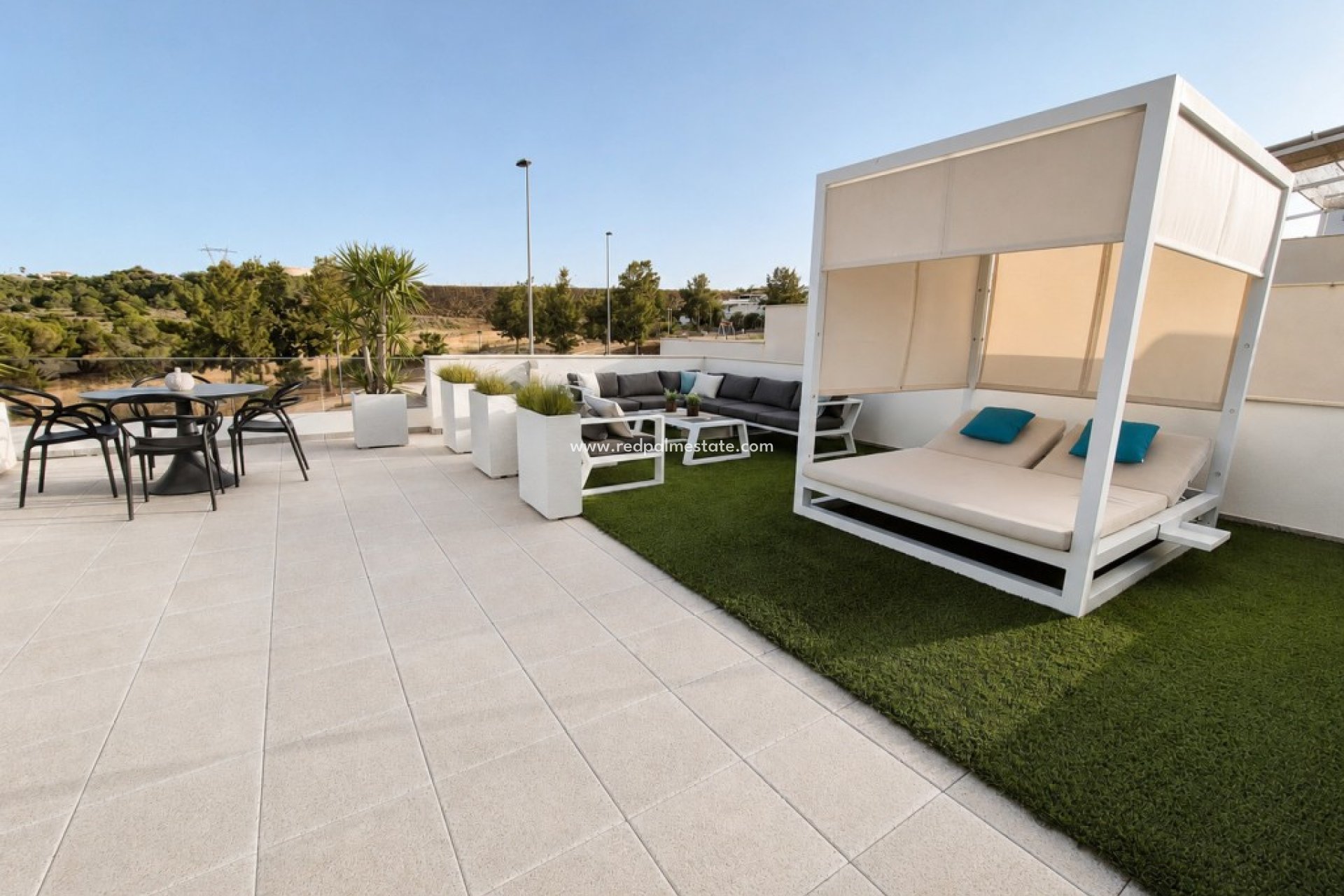 Återförsäljning - Villa -
San Miguel de Salinas - Inland