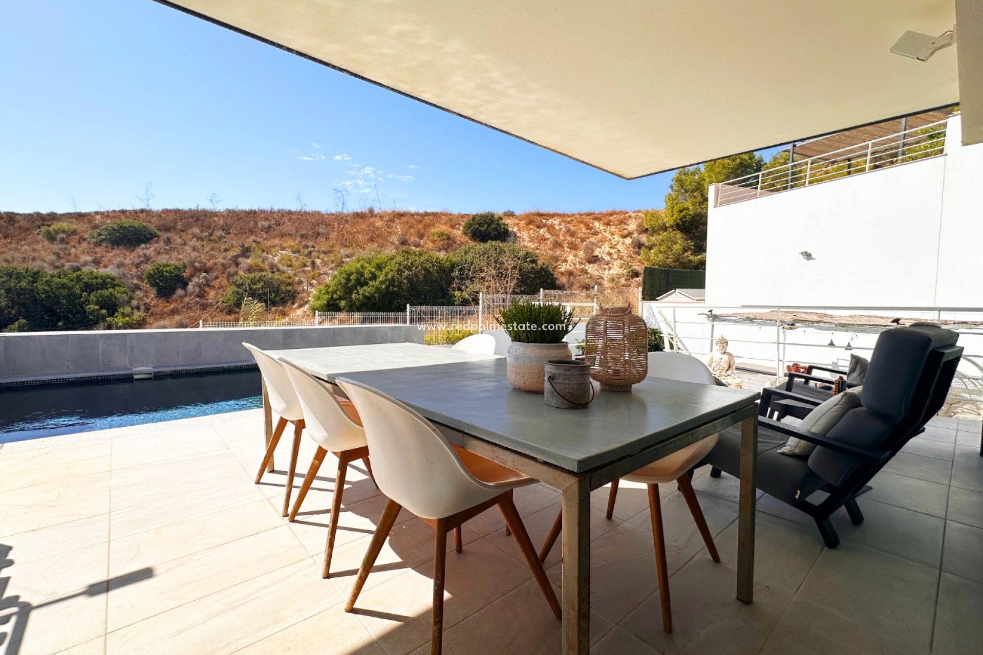 Återförsäljning - Villa -
San Miguel de Salinas - Inland