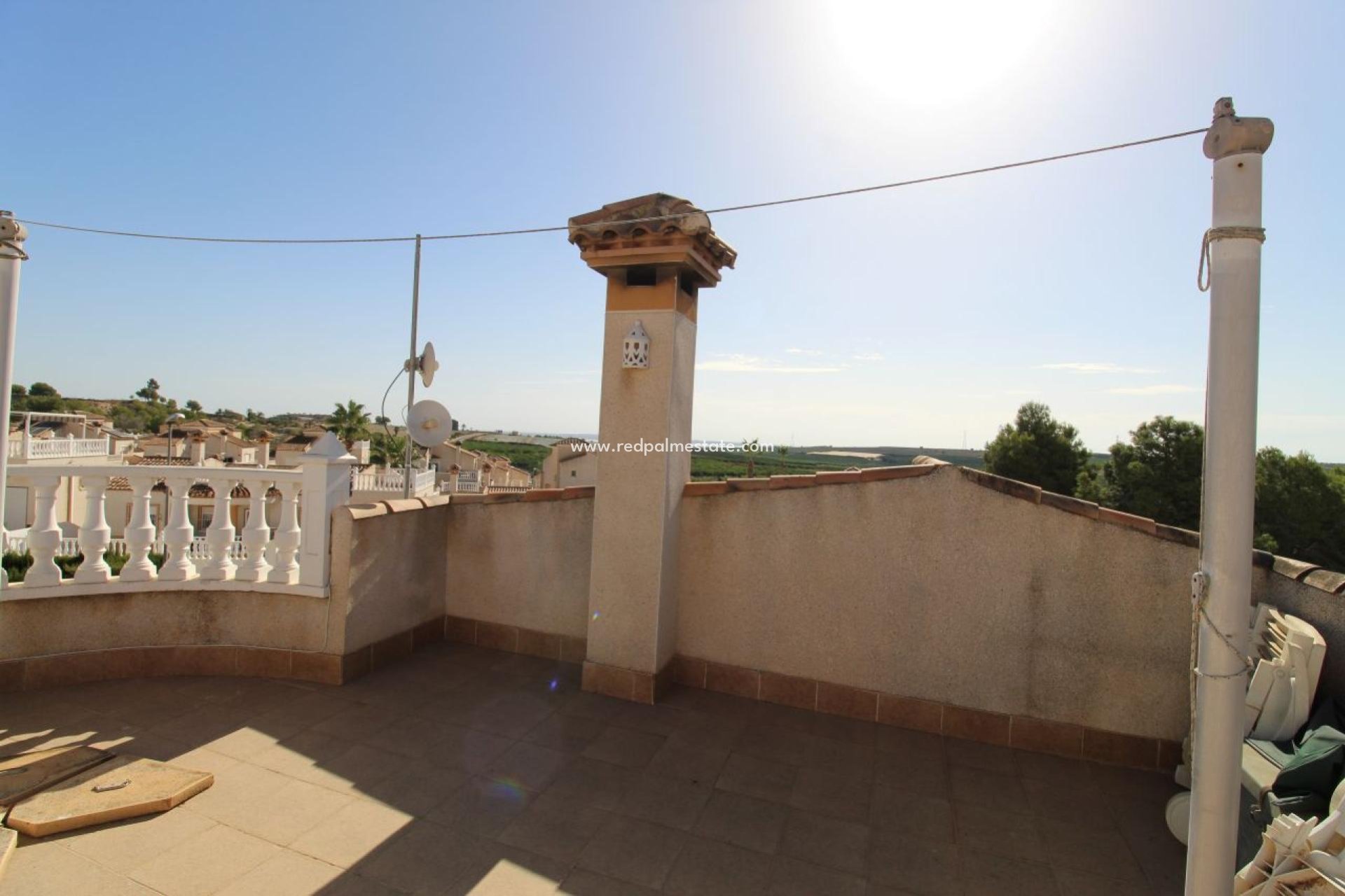 Återförsäljning - Villa -
San Miguel de Salinas - Inland