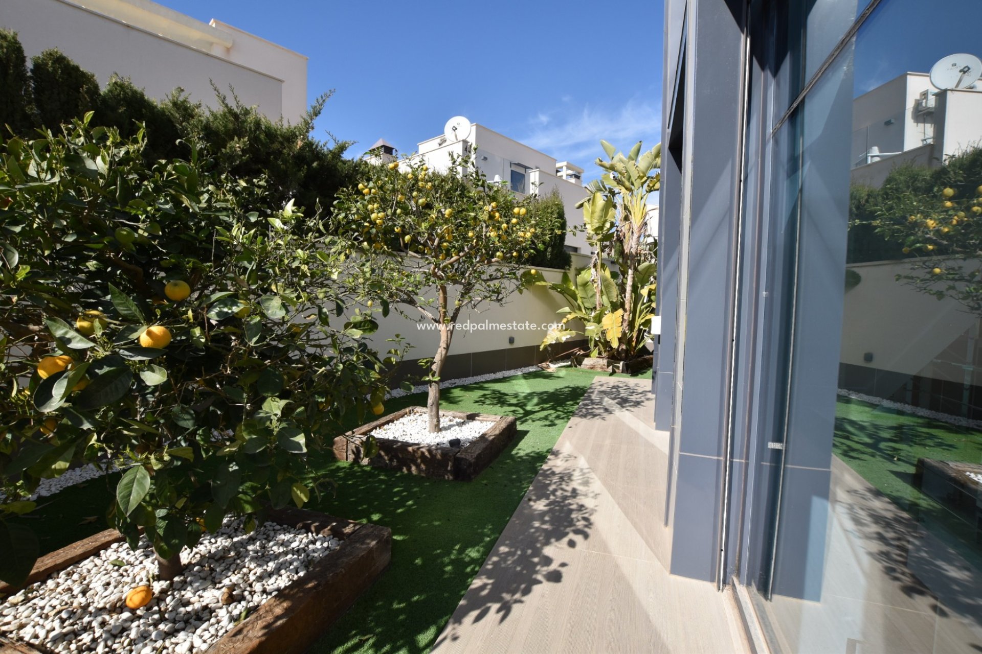 Återförsäljning - Villa -
San Miguel de Salinas - Inland