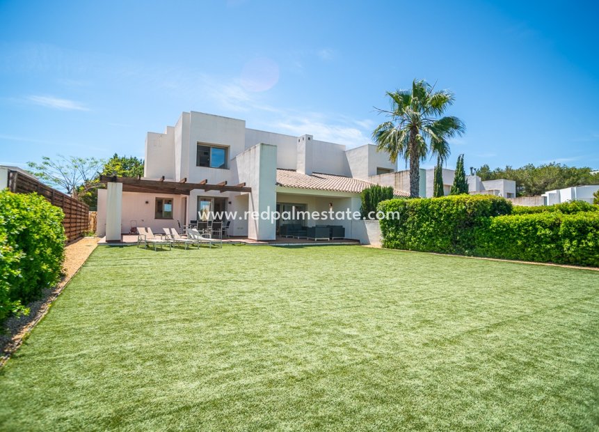 Återförsäljning - Villa -
San Miguel de Salinas - Inland