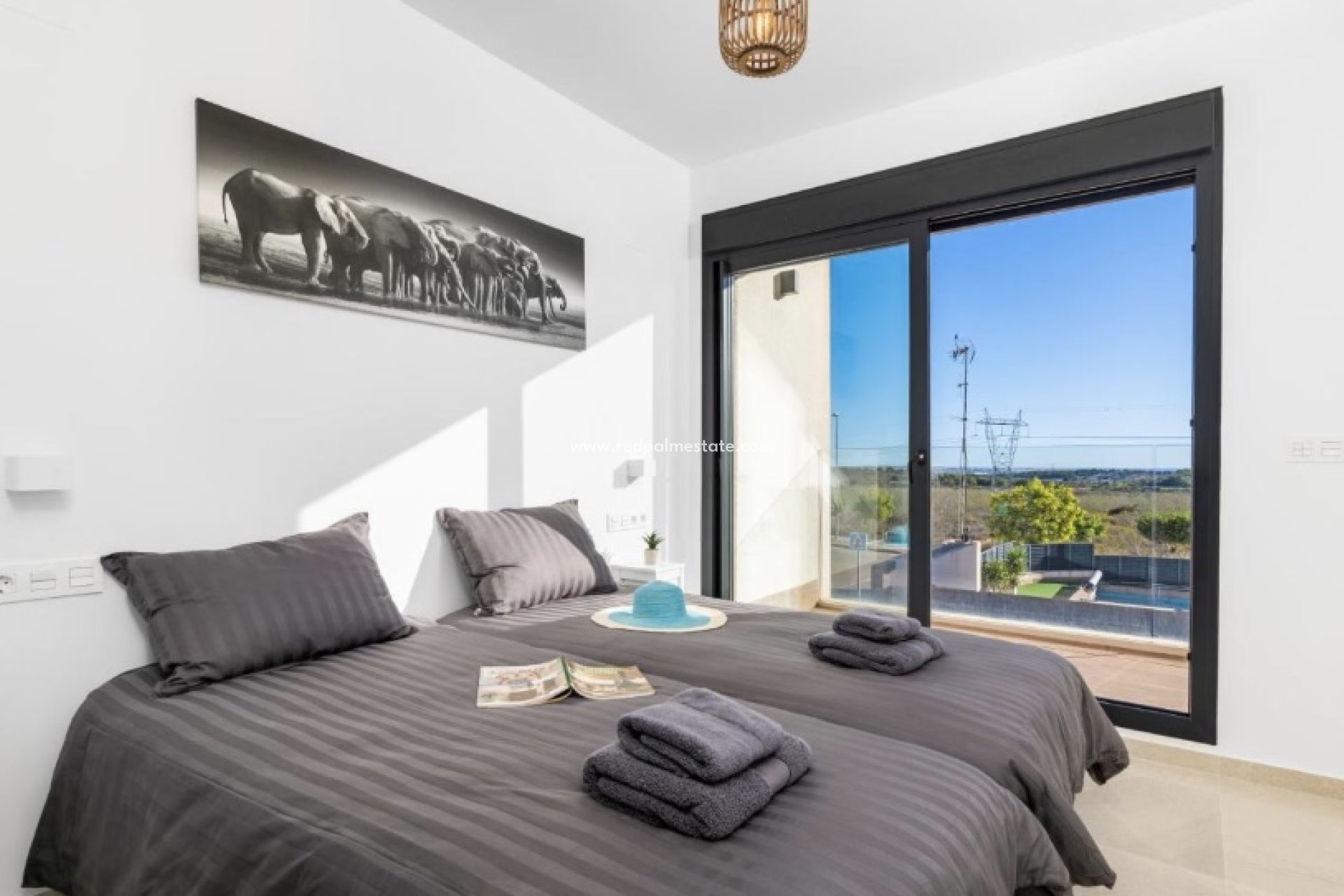 Återförsäljning - Villa -
San Miguel de Salinas - Inland