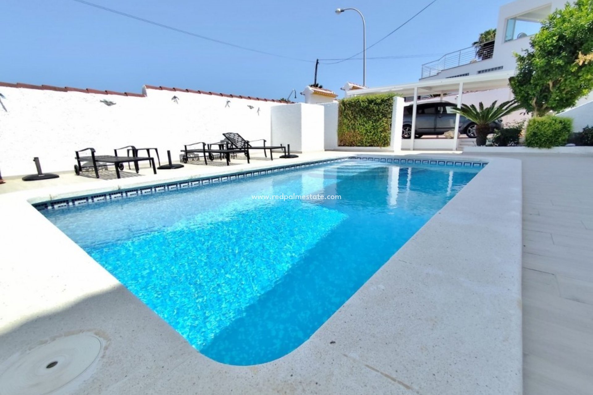 Återförsäljning - Villa -
San Miguel de Salinas - Inland