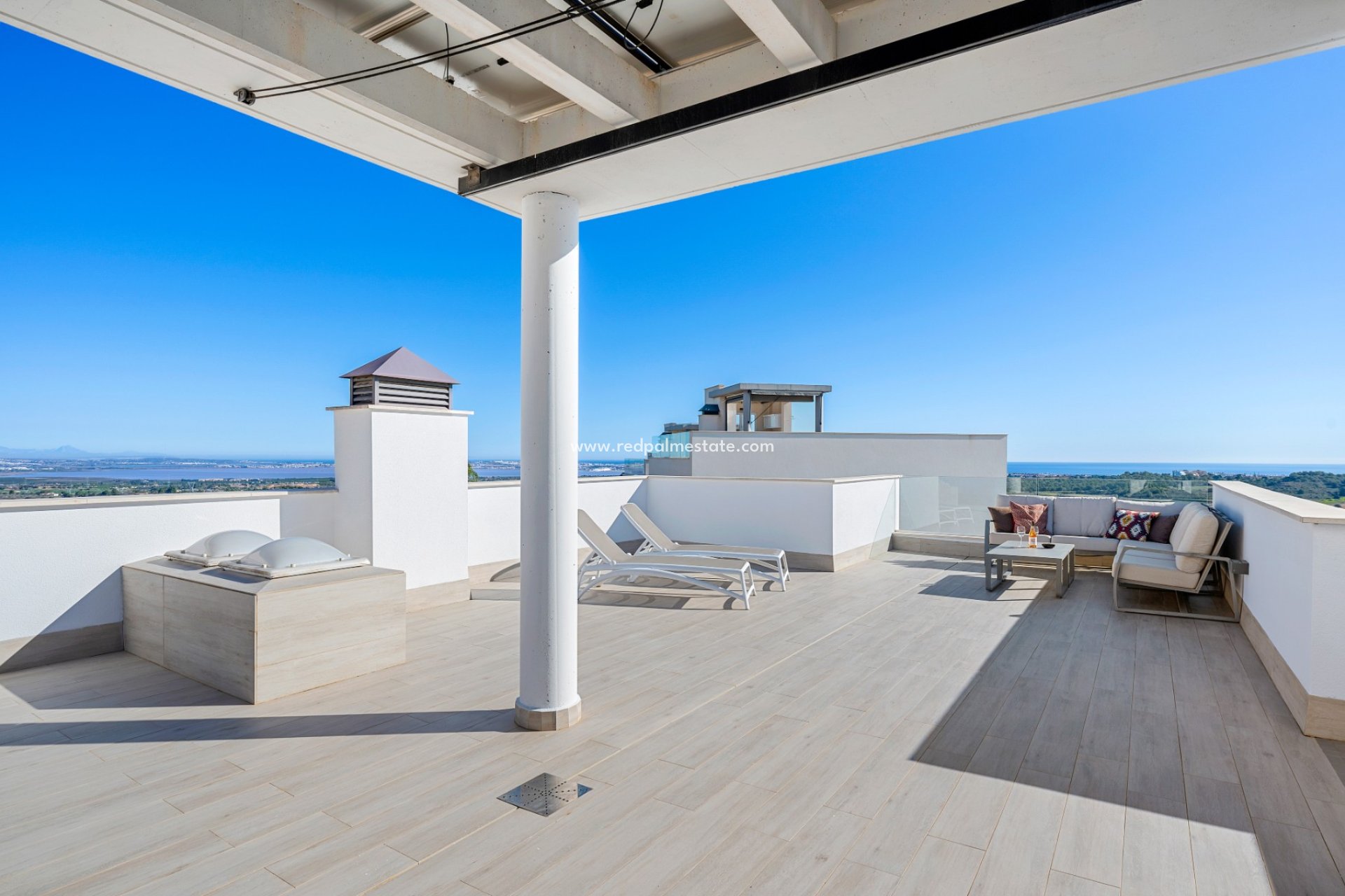 Återförsäljning - Villa -
San Miguel de Salinas - Inland