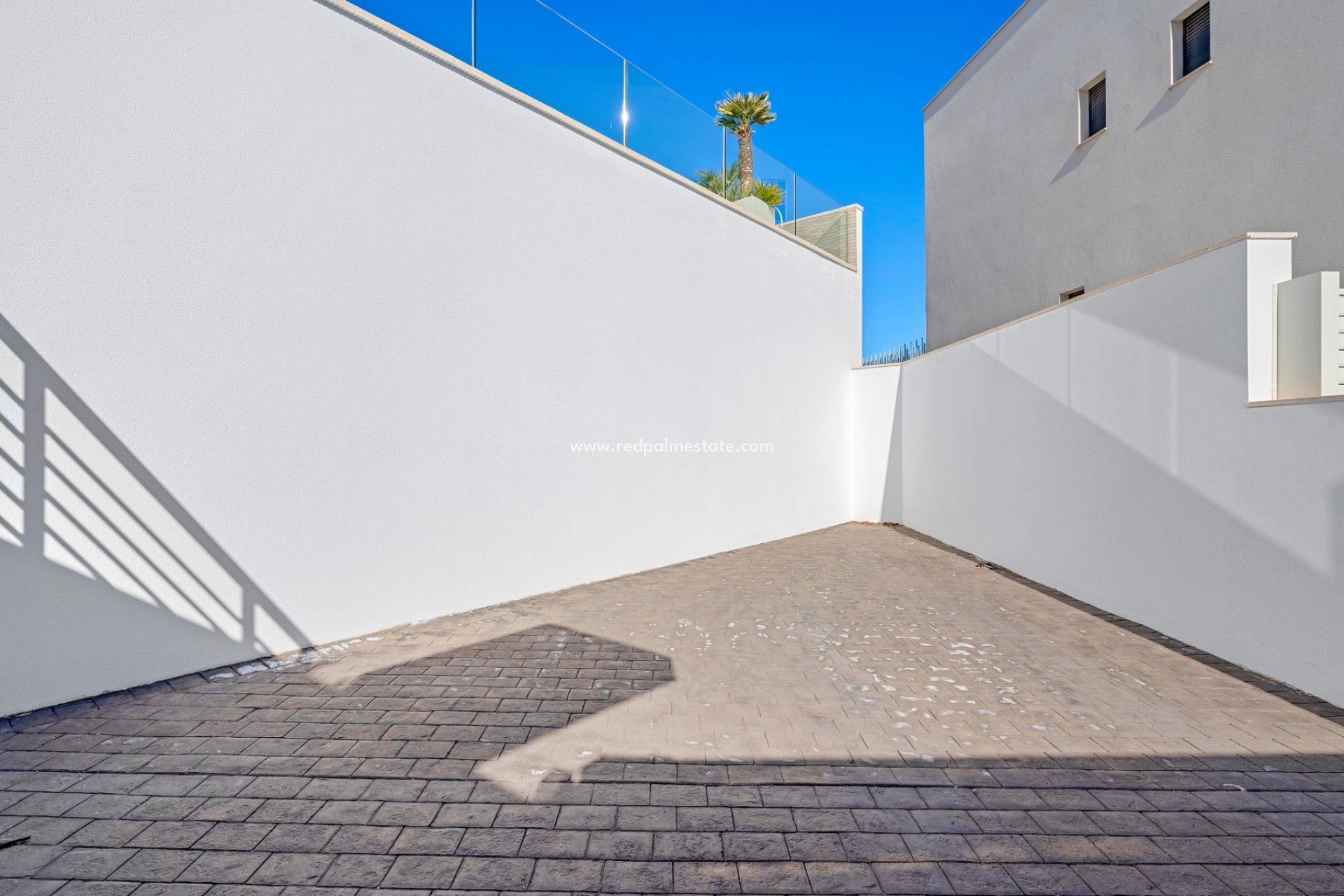 Återförsäljning - Villa -
San Miguel de Salinas - Inland