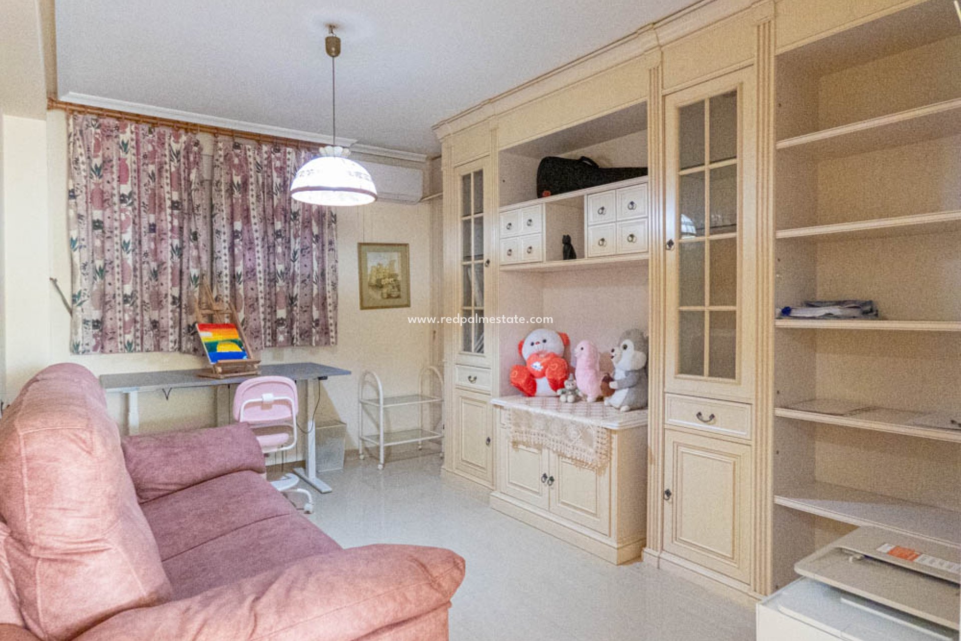 Återförsäljning - Villa -
San Miguel de Salinas - Inland