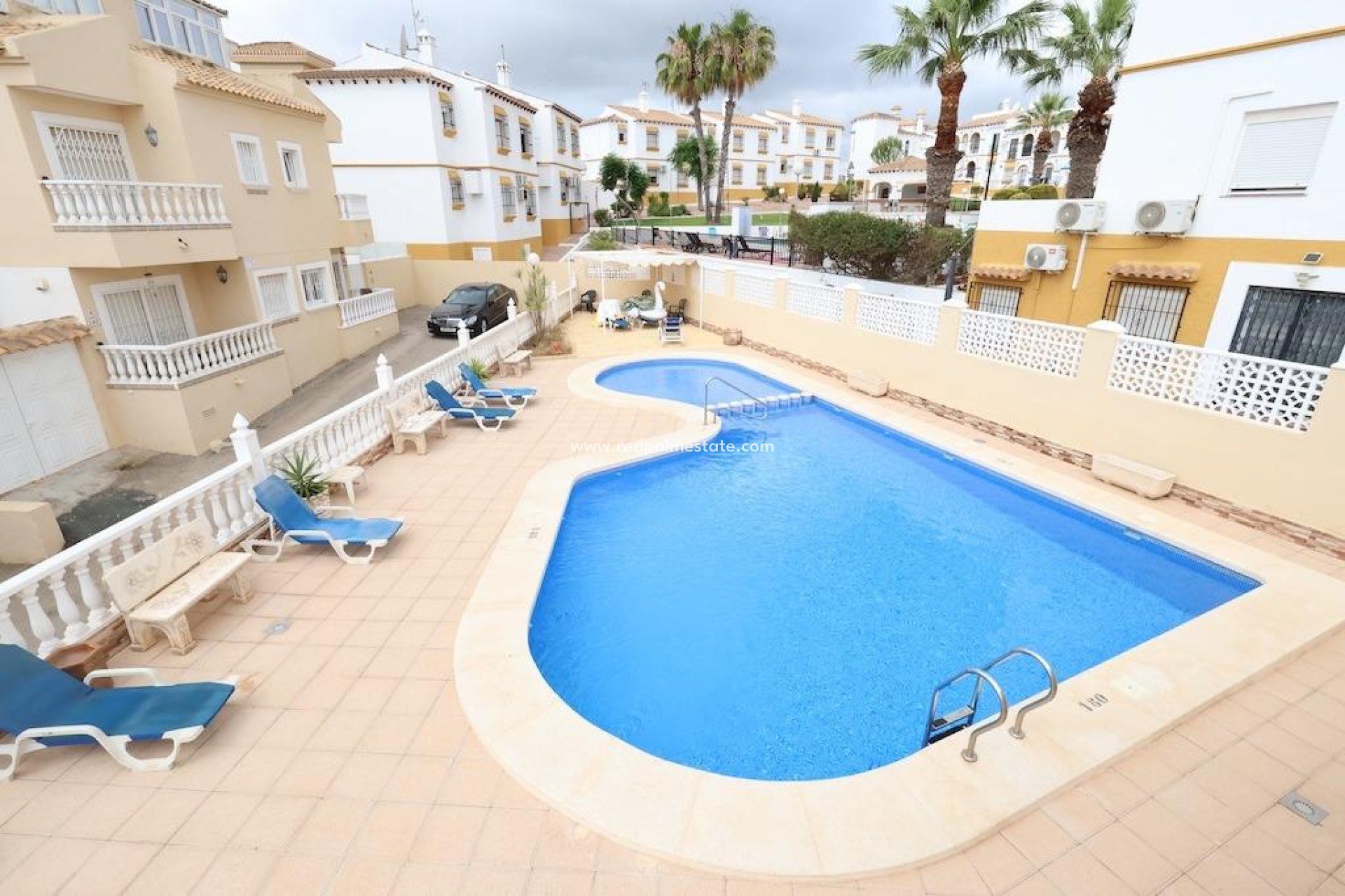 Återförsäljning - Villa -
San Miguel de Salinas - Inland
