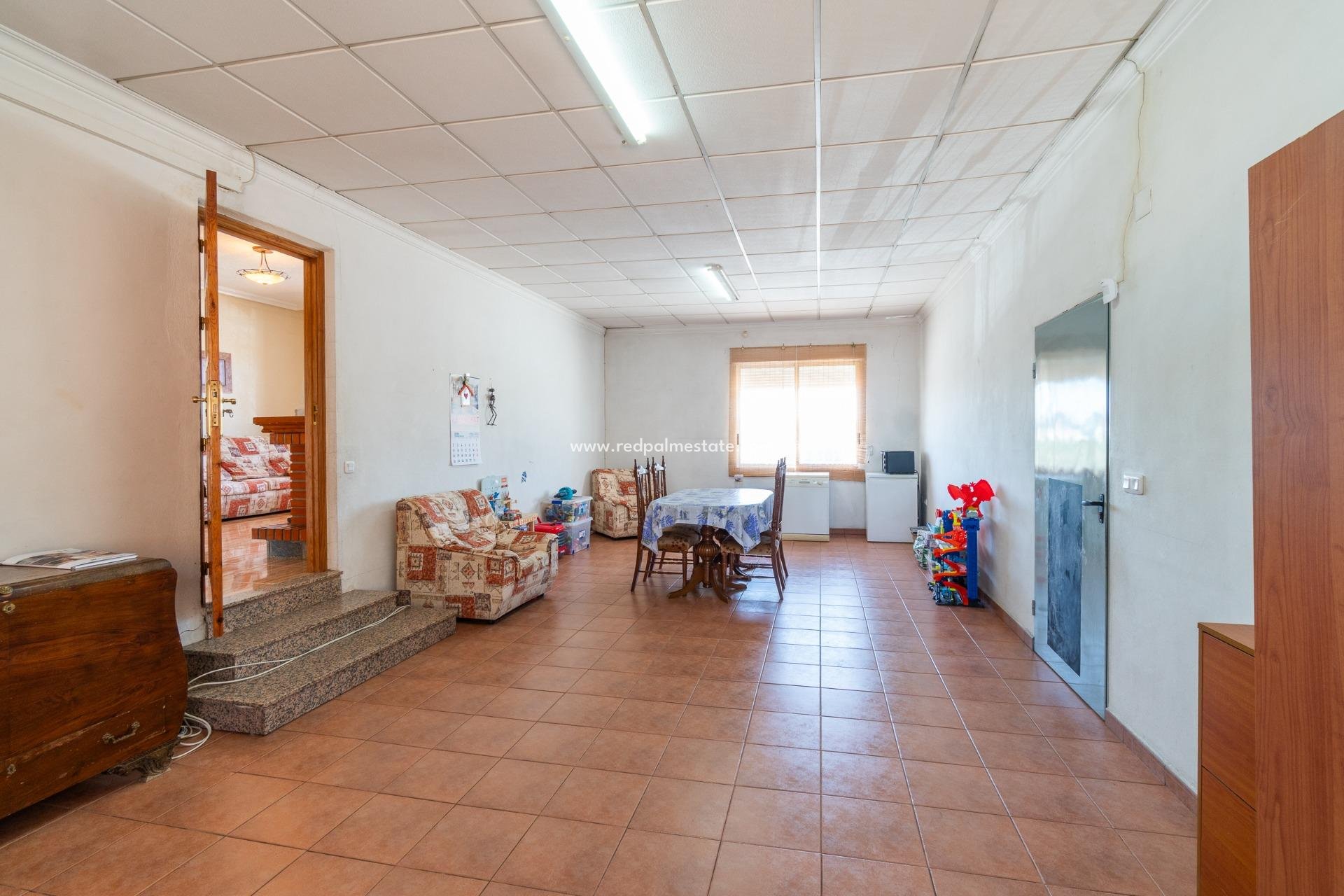 Återförsäljning - Villa -
San Miguel de Salinas - Torremendo