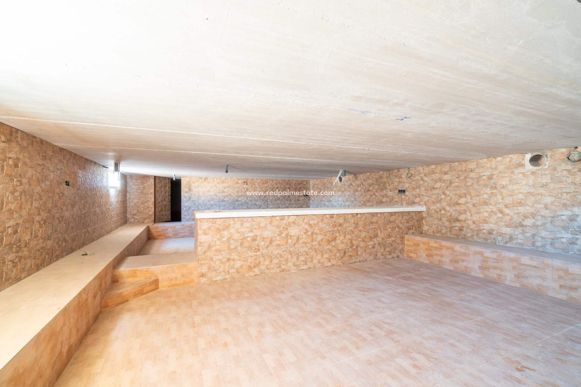 Återförsäljning - Villa -
San Miguel de Salinas - Torremendo