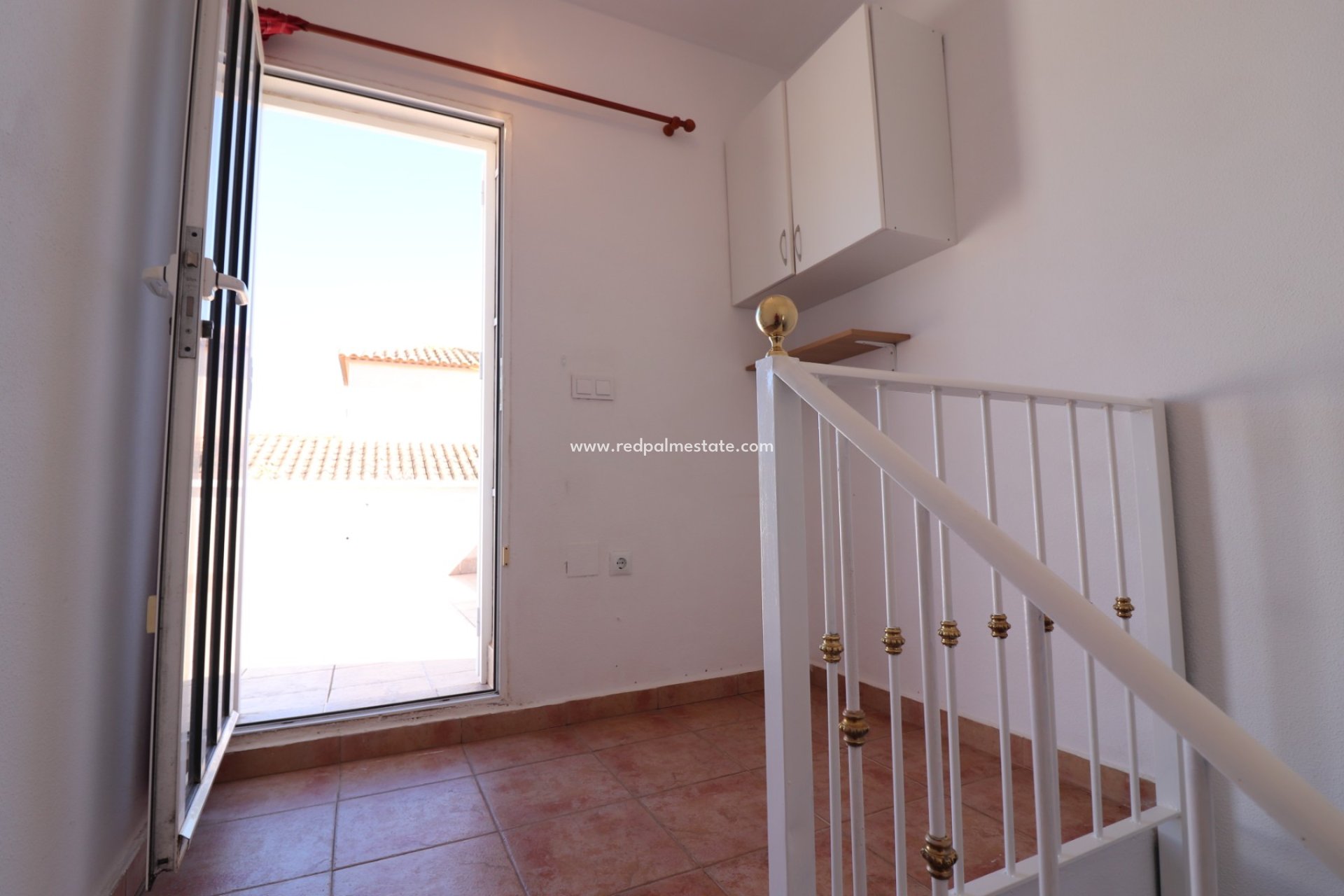 Återförsäljning - Villa -
San Miguel de Salinas