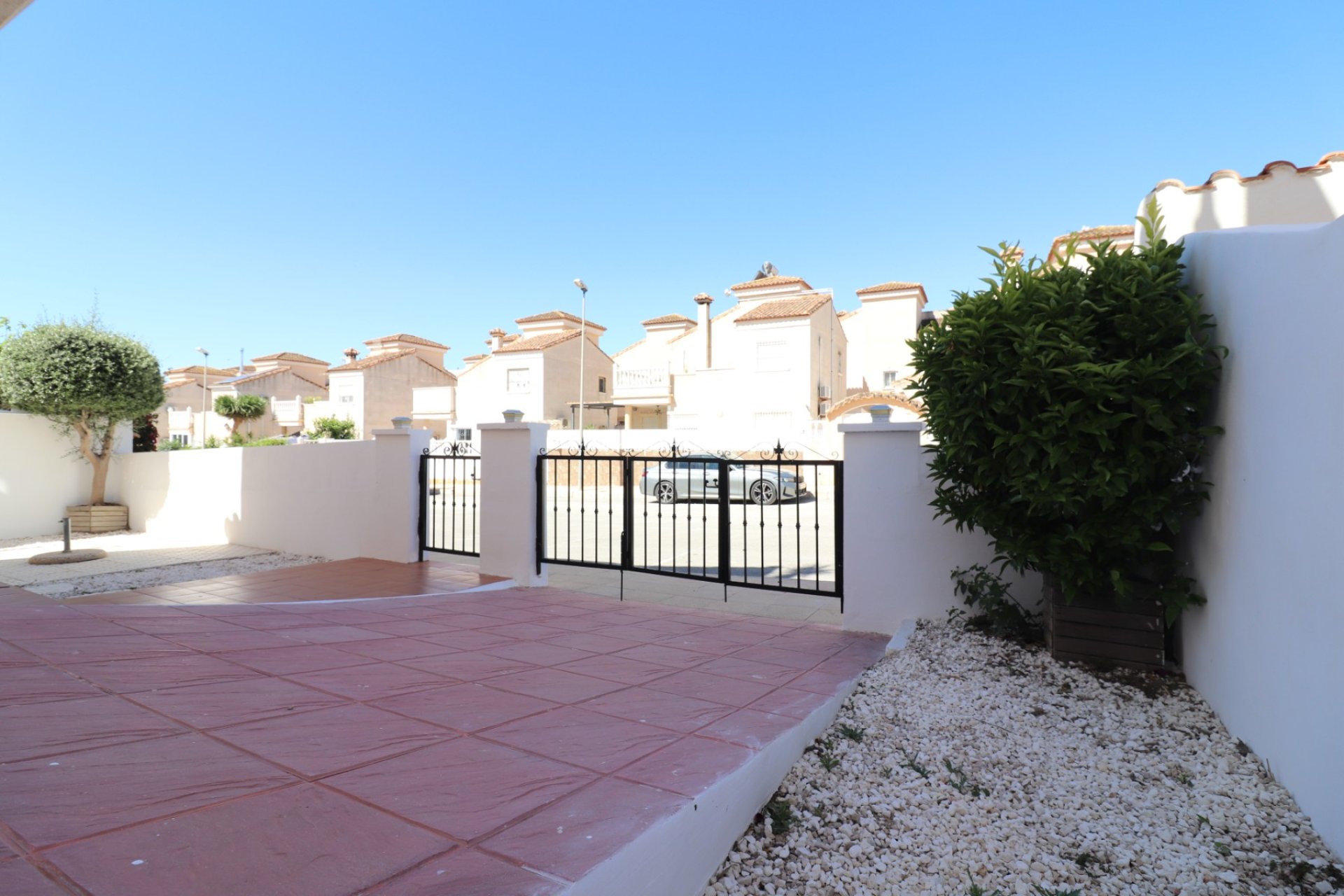 Återförsäljning - Villa -
San Miguel de Salinas