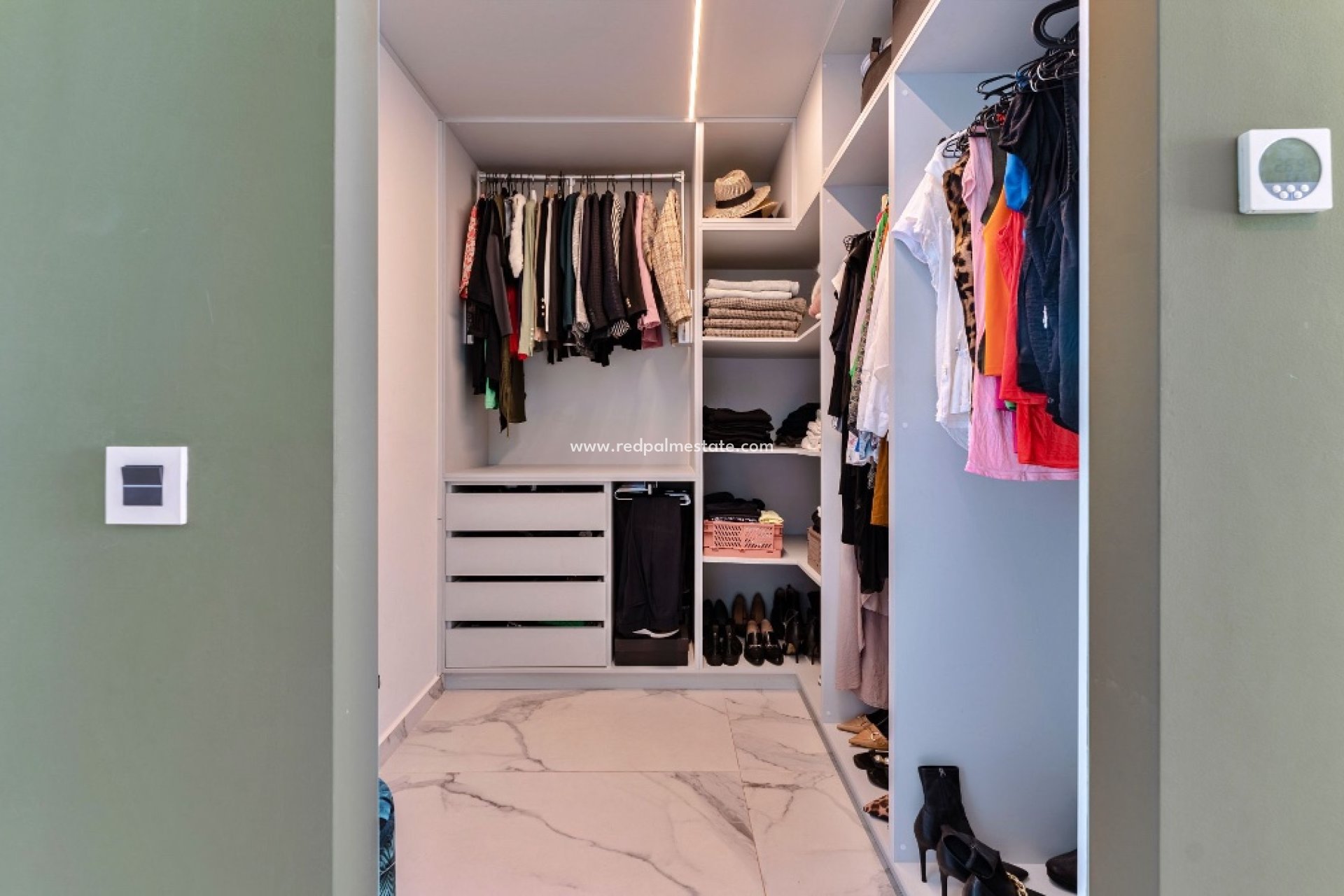 Återförsäljning - Villa -
San Miguel de Salinas