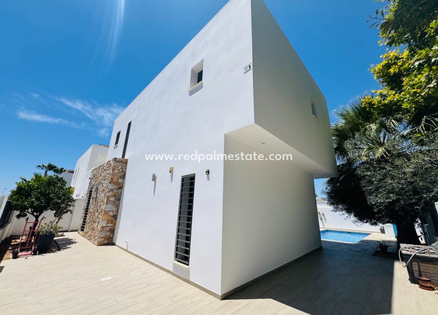 Återförsäljning - Villa -
San Pedro del Pinatar - San Pedro de Pinatar