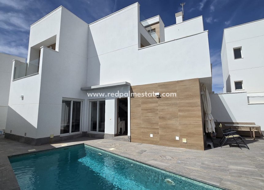 Återförsäljning - Villa -
San Pedro del Pinatar - San Pedro de Pinatar