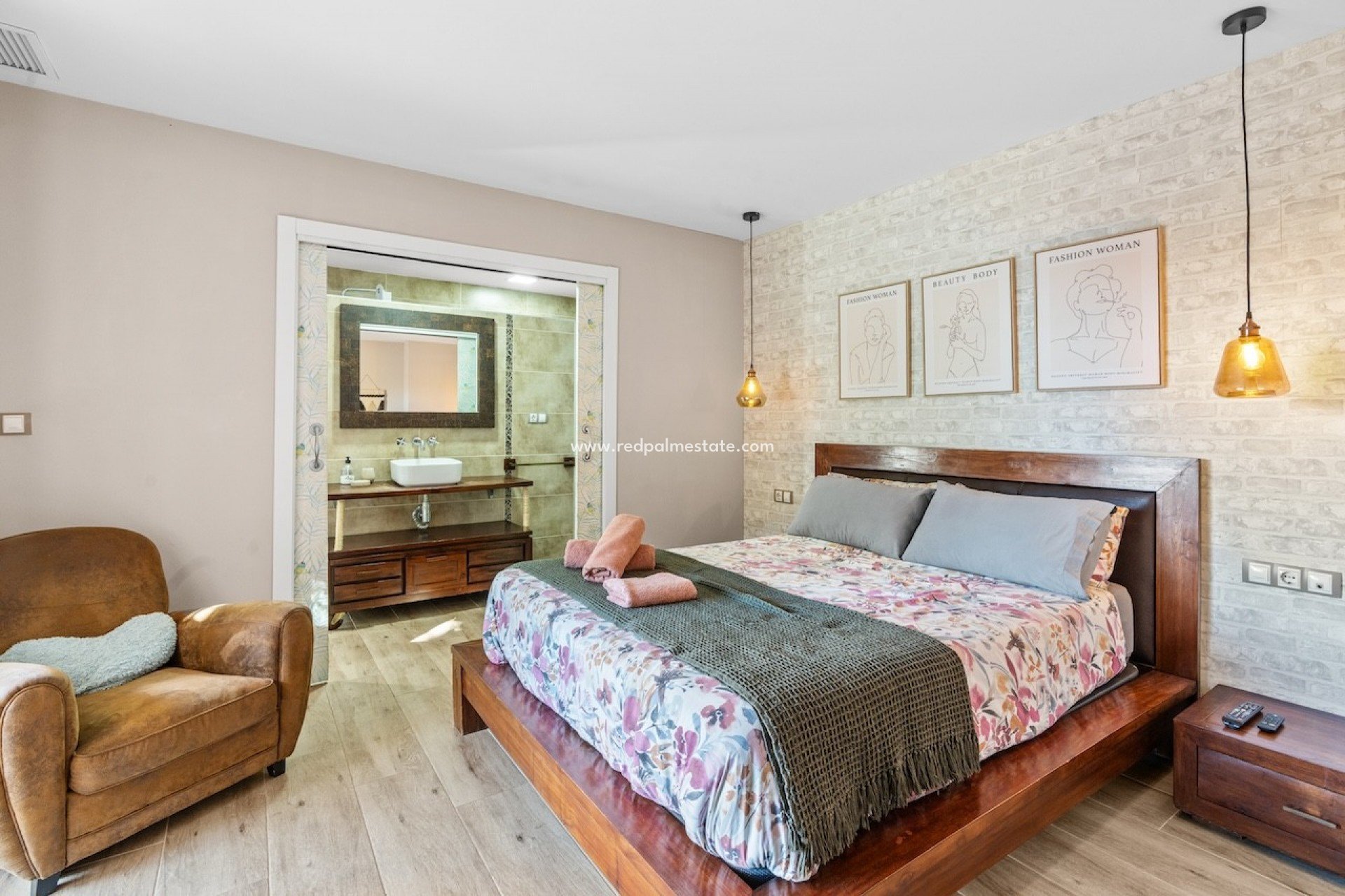 Återförsäljning - Villa -
Santa Pola - El Poble Llevanti
