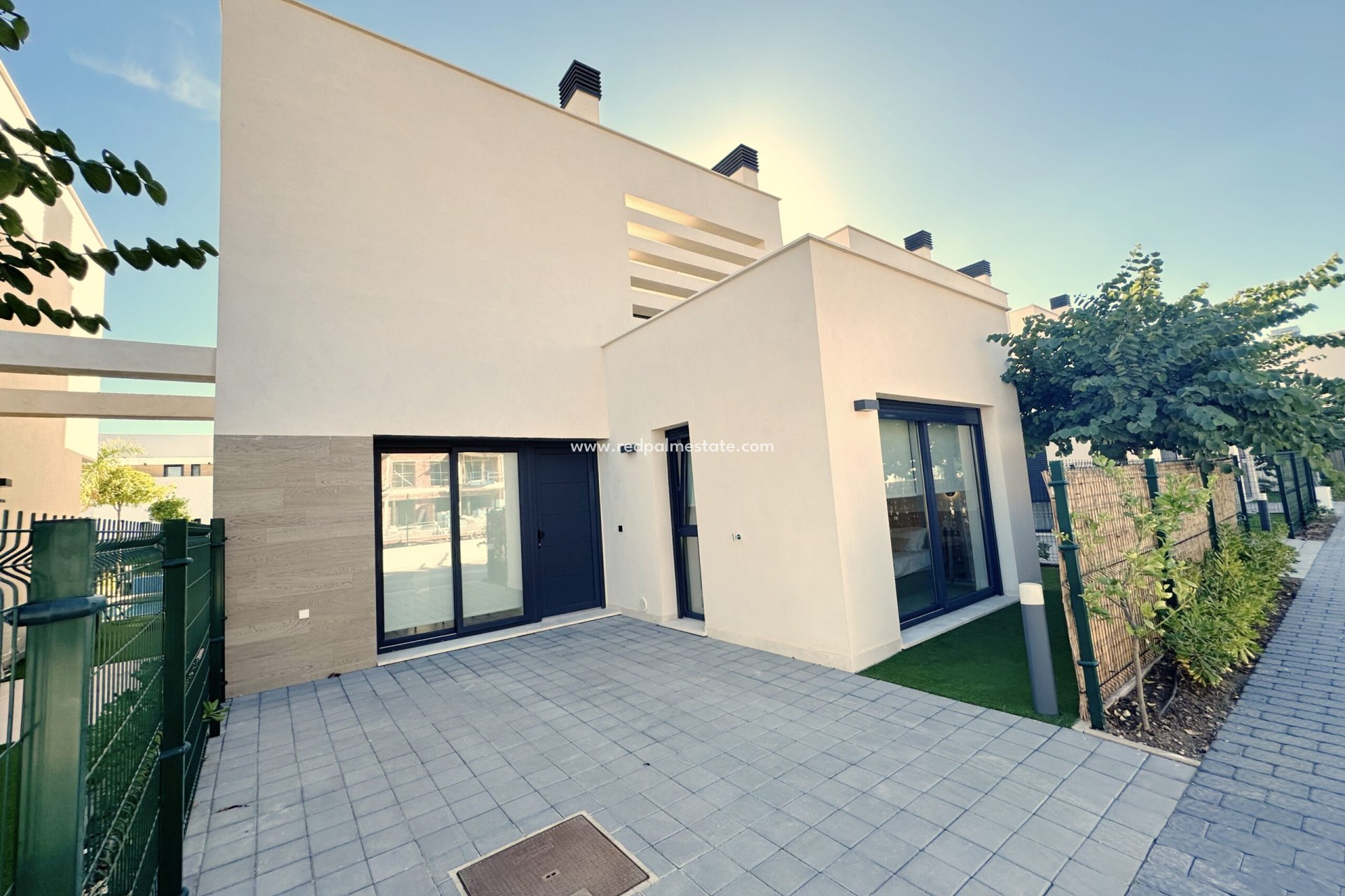 Återförsäljning - Villa -
Santa Rosalia Resort - Inland