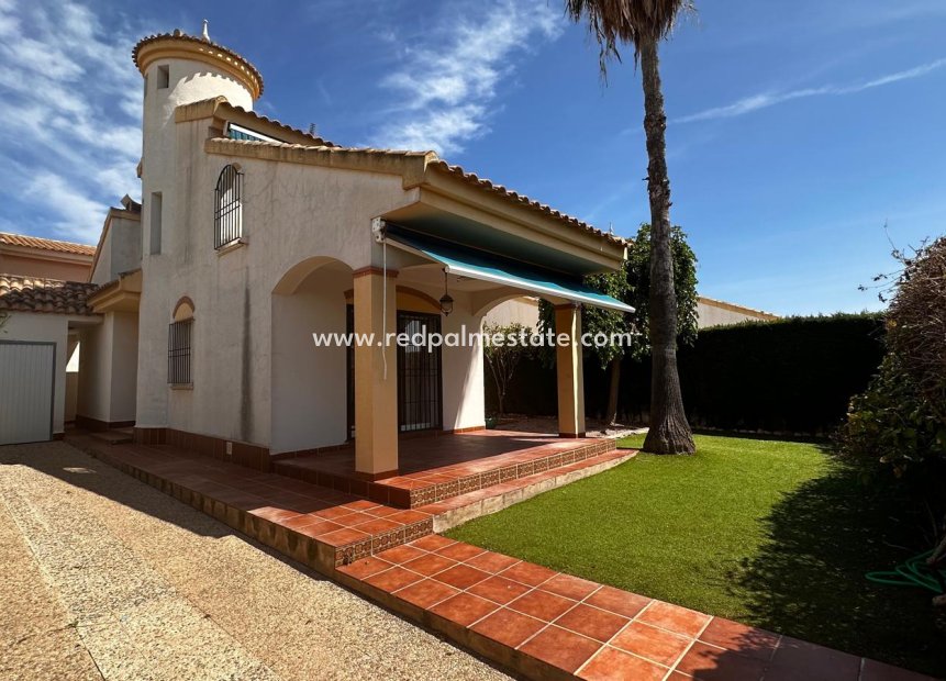 Återförsäljning - Villa -
SANTIAGO DE LA RIBERA - Costa Calida