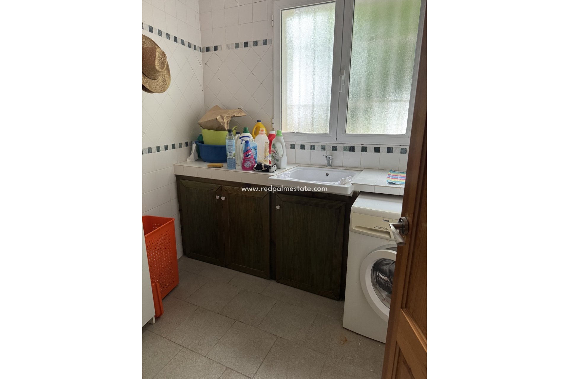 Återförsäljning - Villa -
Tárbena - Costa Blanca