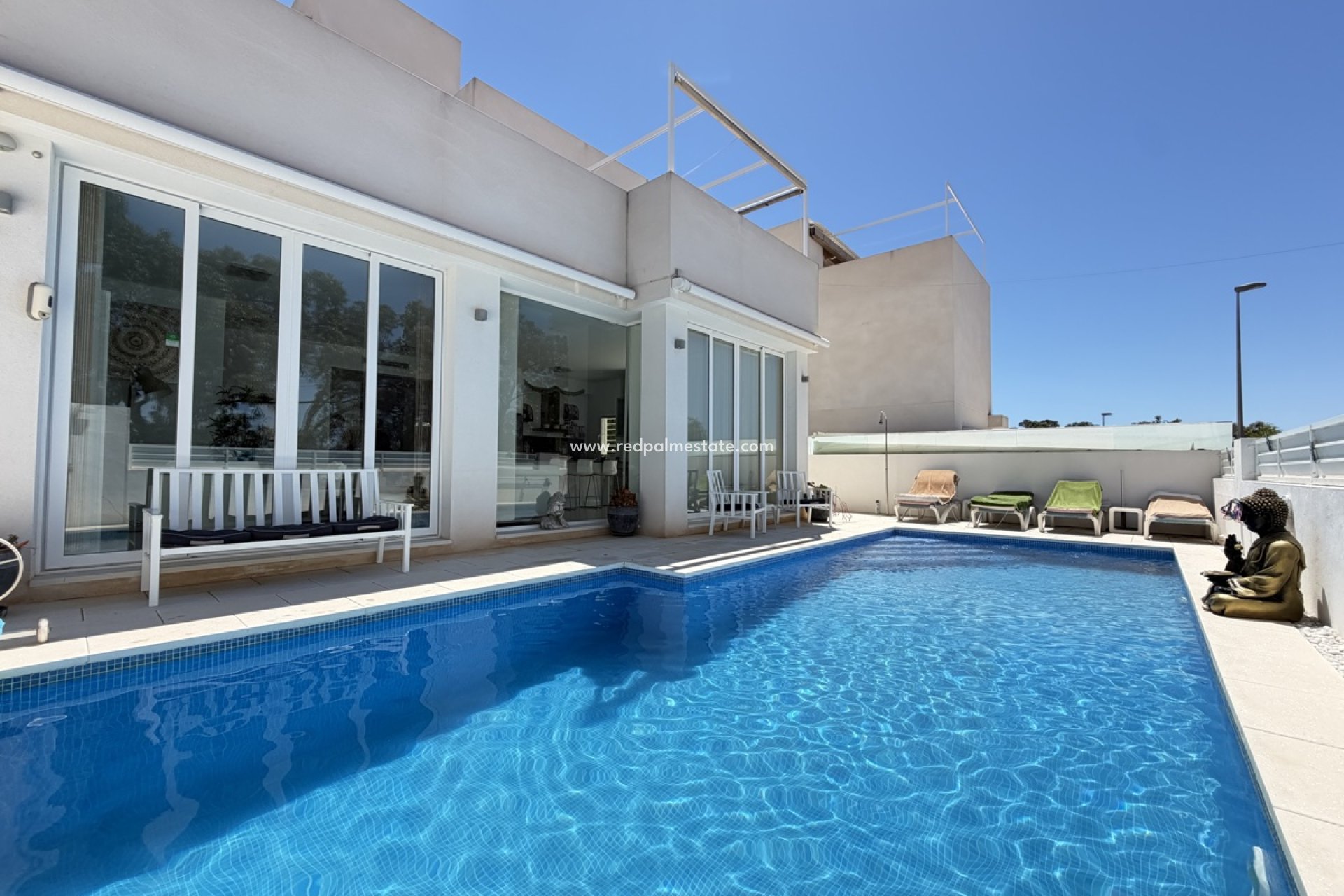 Återförsäljning - Villa -
Torre de la Horadada - Mil Palmeras