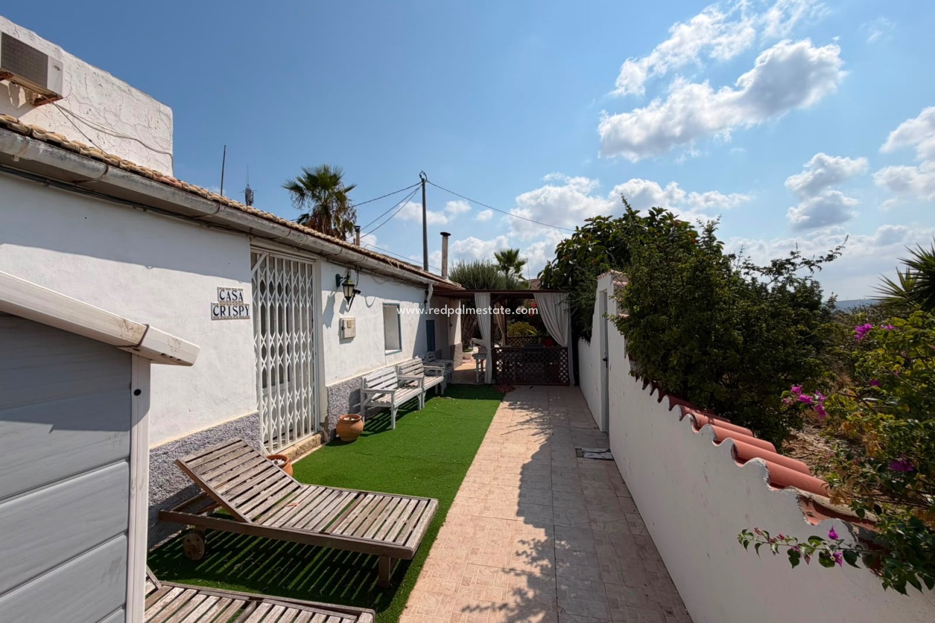 Återförsäljning - Villa -
Torremendo