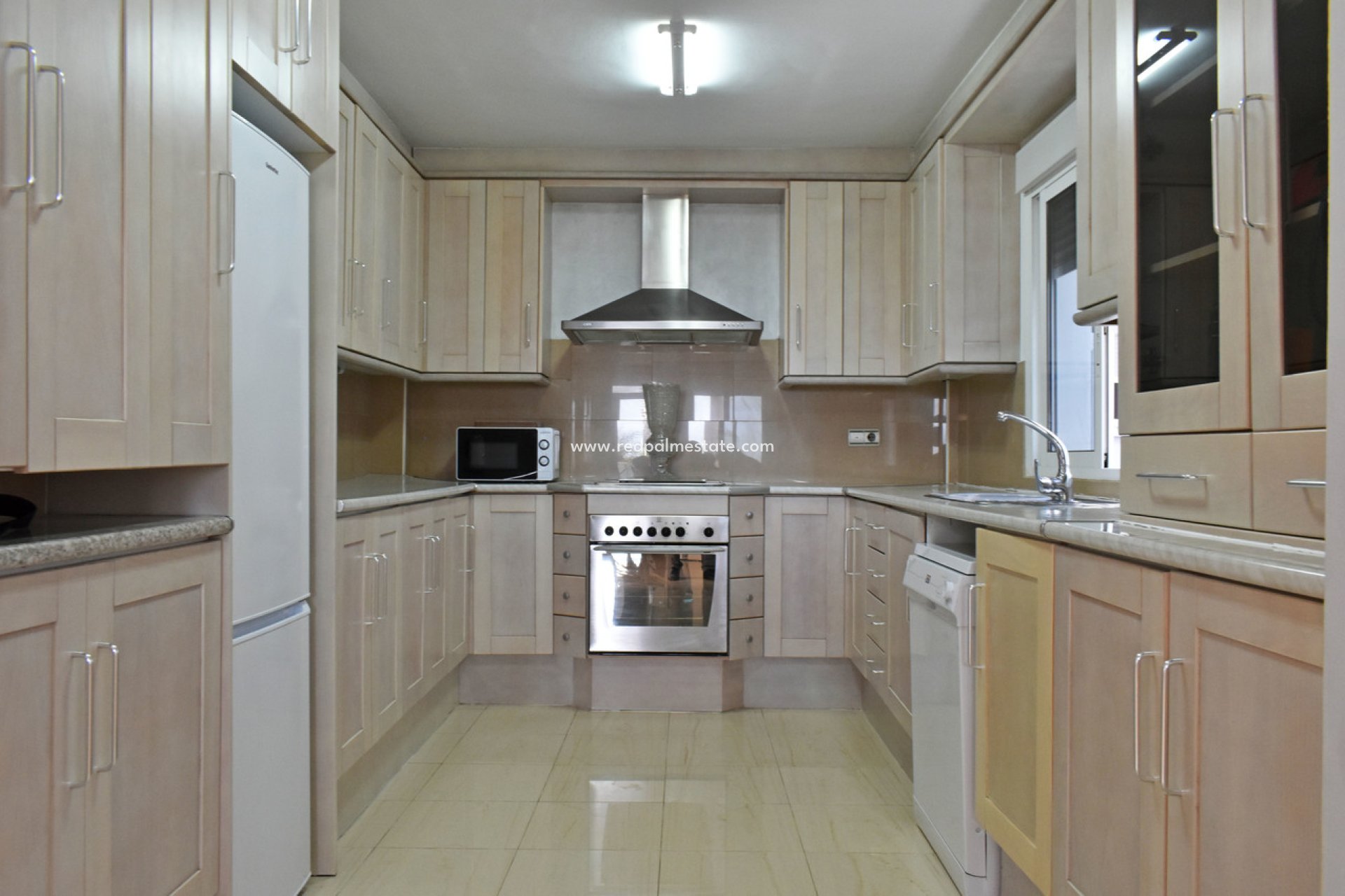 Återförsäljning - Villa -
Torremendo