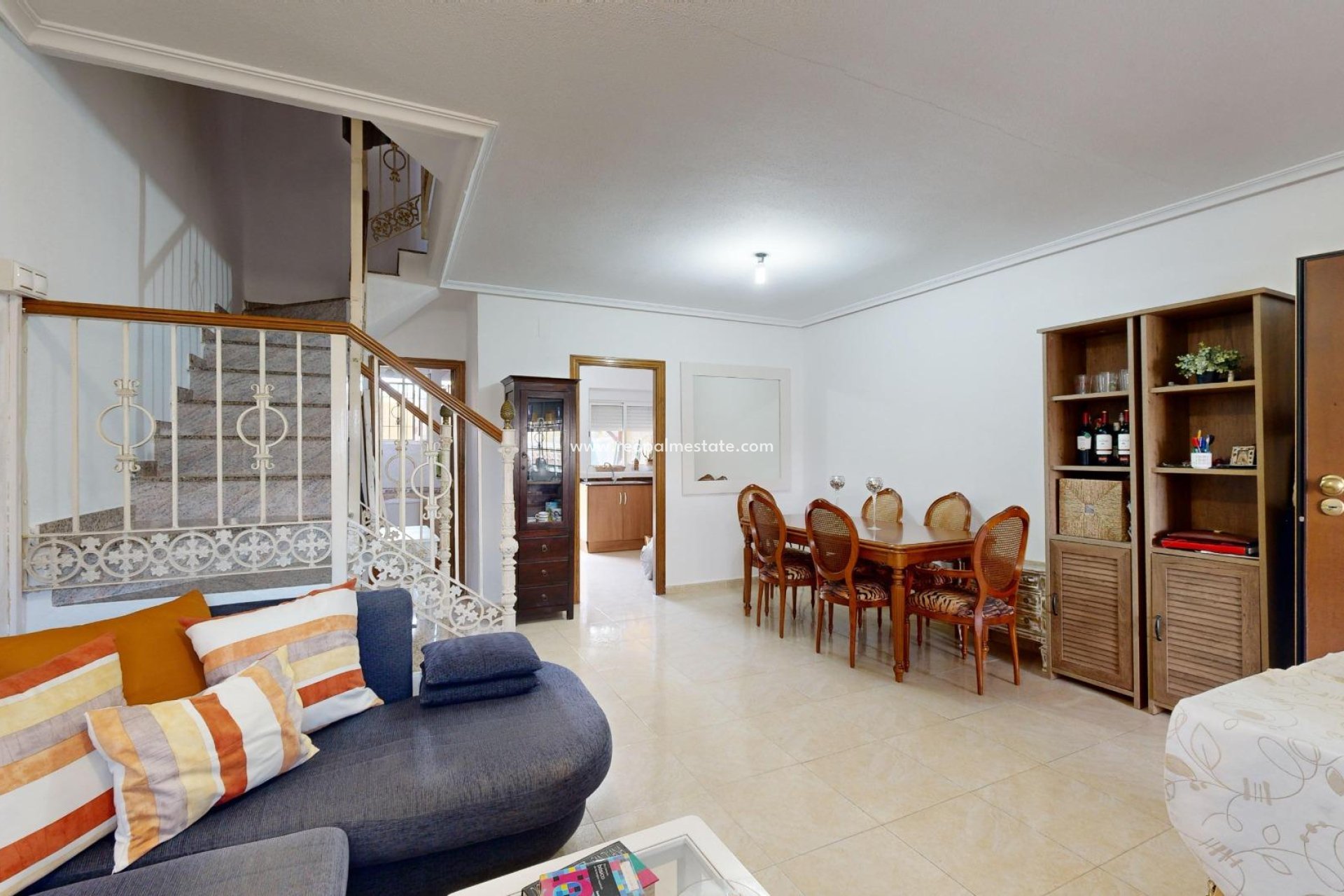 Återförsäljning - Villa -
Torrevieja - Aguas Nueva