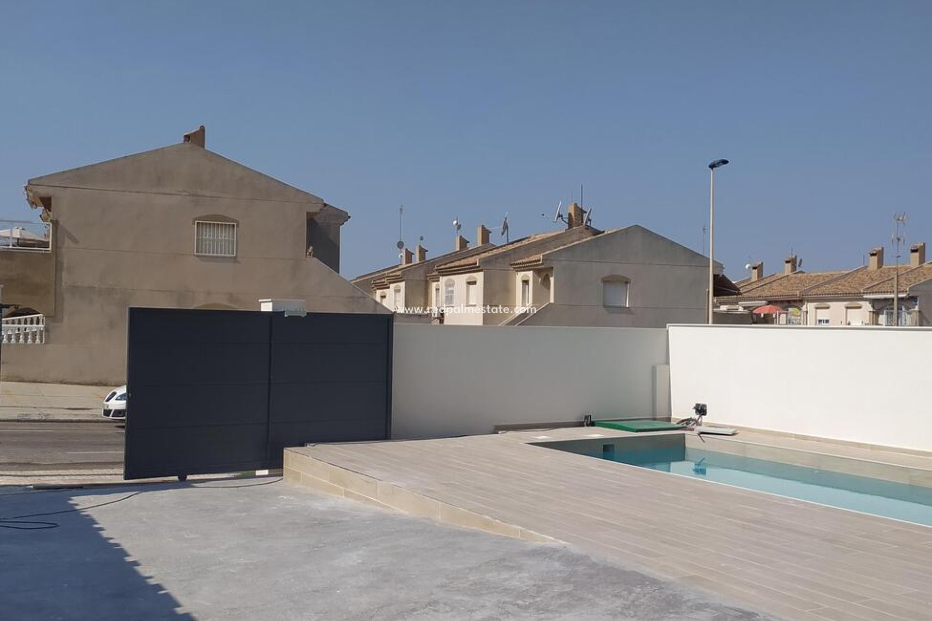 Återförsäljning - Villa -
Torrevieja - Aguas Nueva