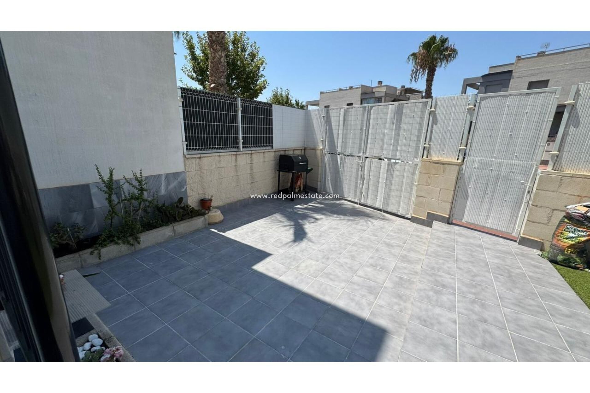 Återförsäljning - Villa -
Torrevieja - Aguas Nueva