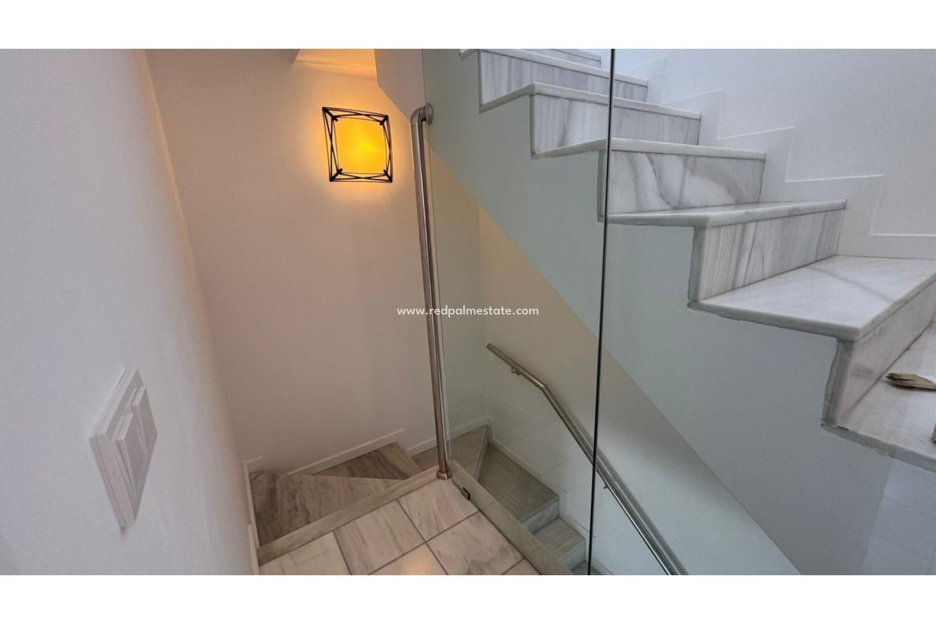 Återförsäljning - Villa -
Torrevieja - Aguas Nueva